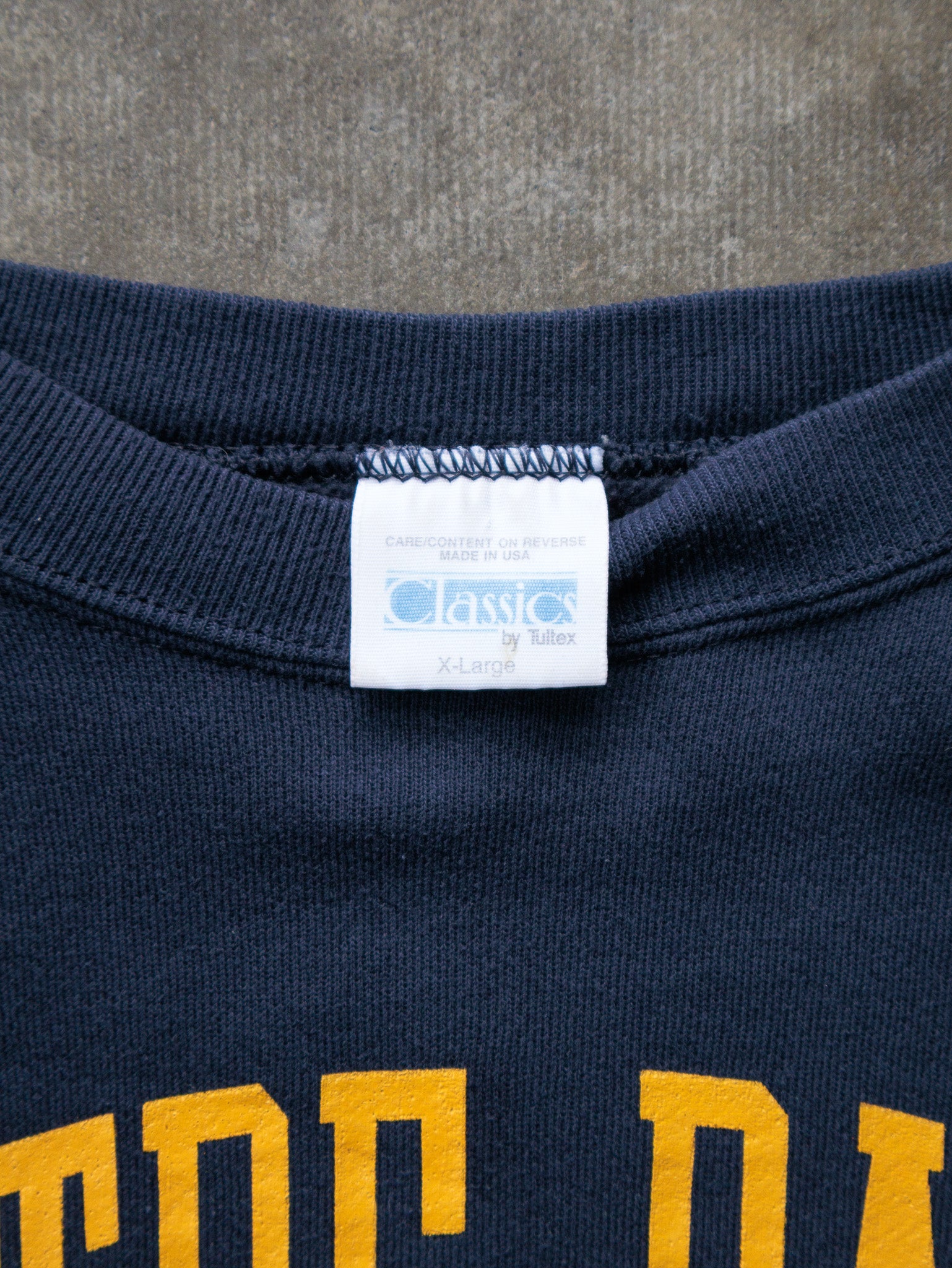 Vintage 90s Navy Notre Dame Football Sweatshirt (XL)