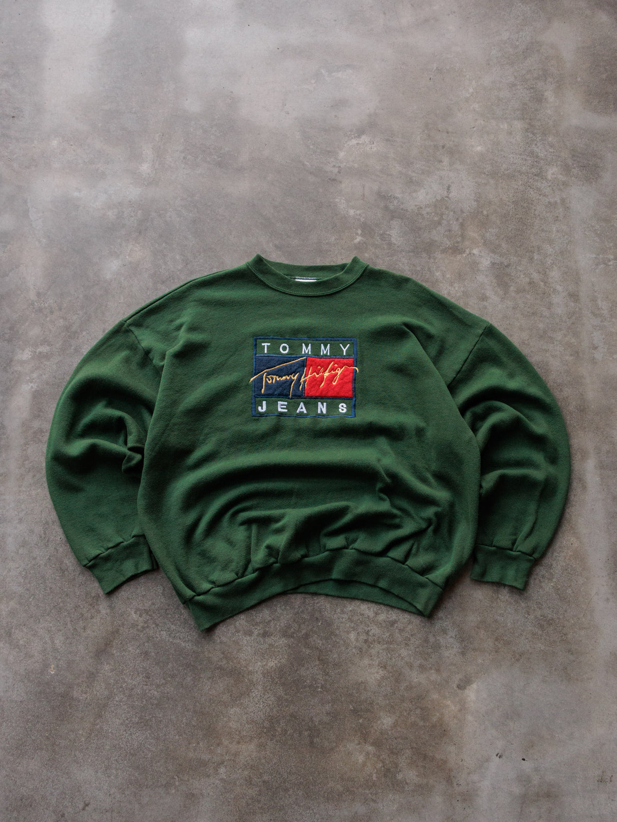 Vintage 90s Green Tommy Jeans Sweatshirt (XL)