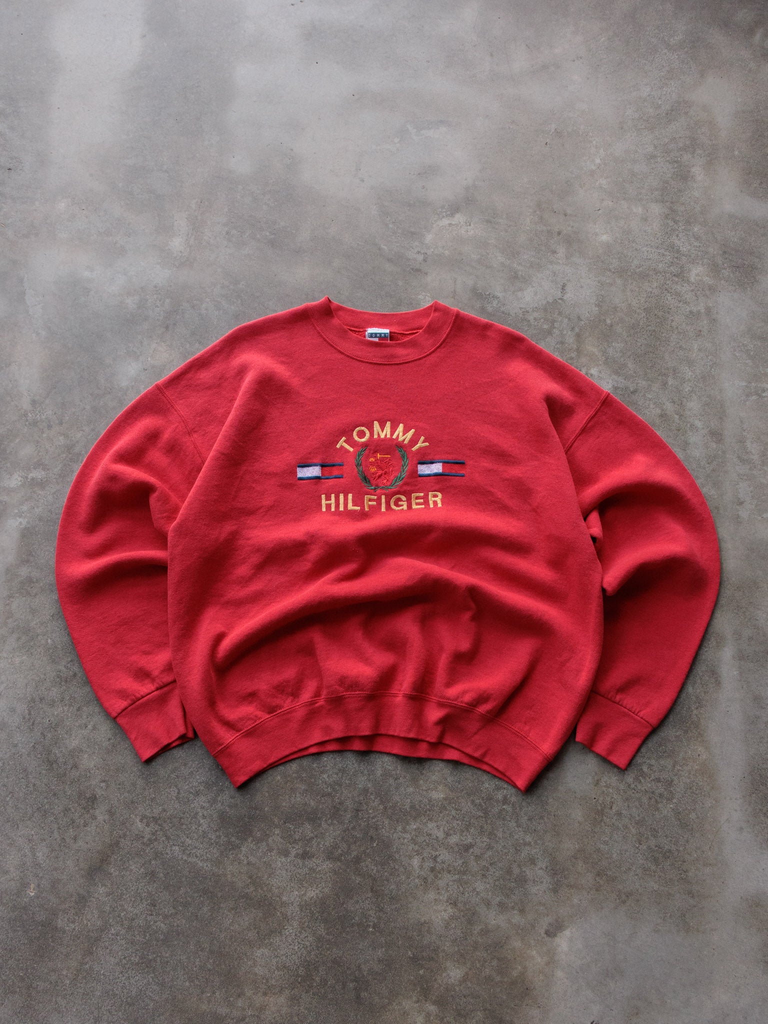 Vintage 90s Red Tommy Hilfiger Crest Sweatshirt (XL)