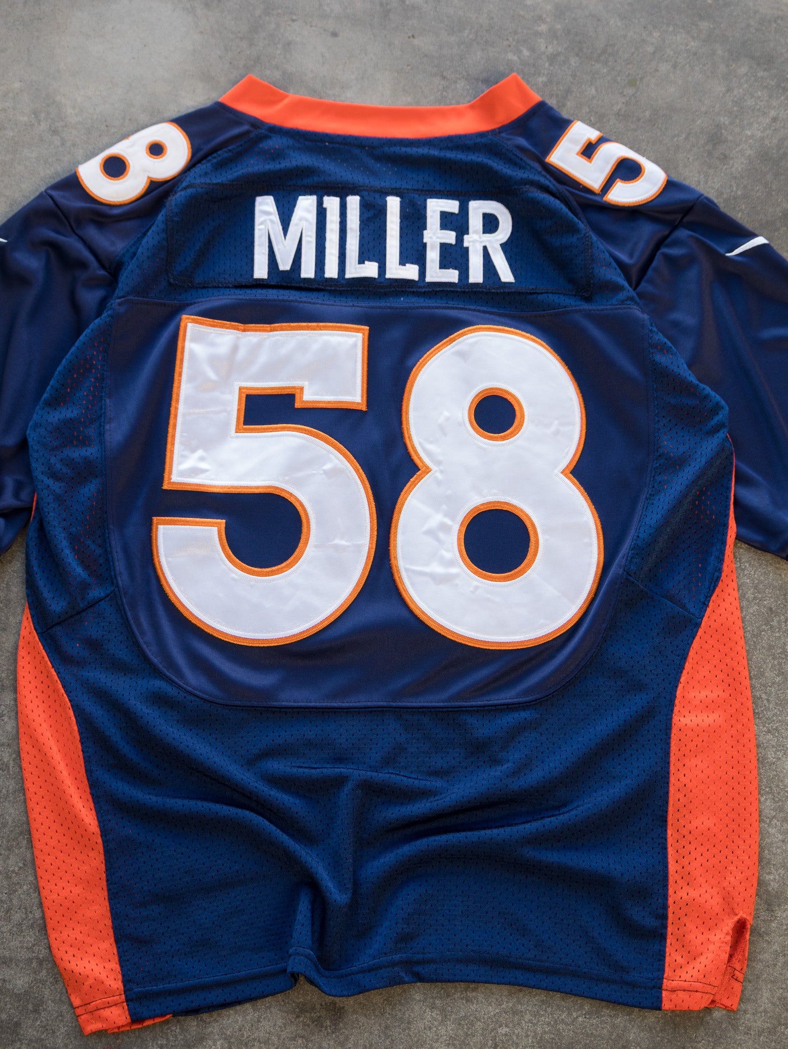 Vintage Nike Denver Broncos NFL Jersey (M)