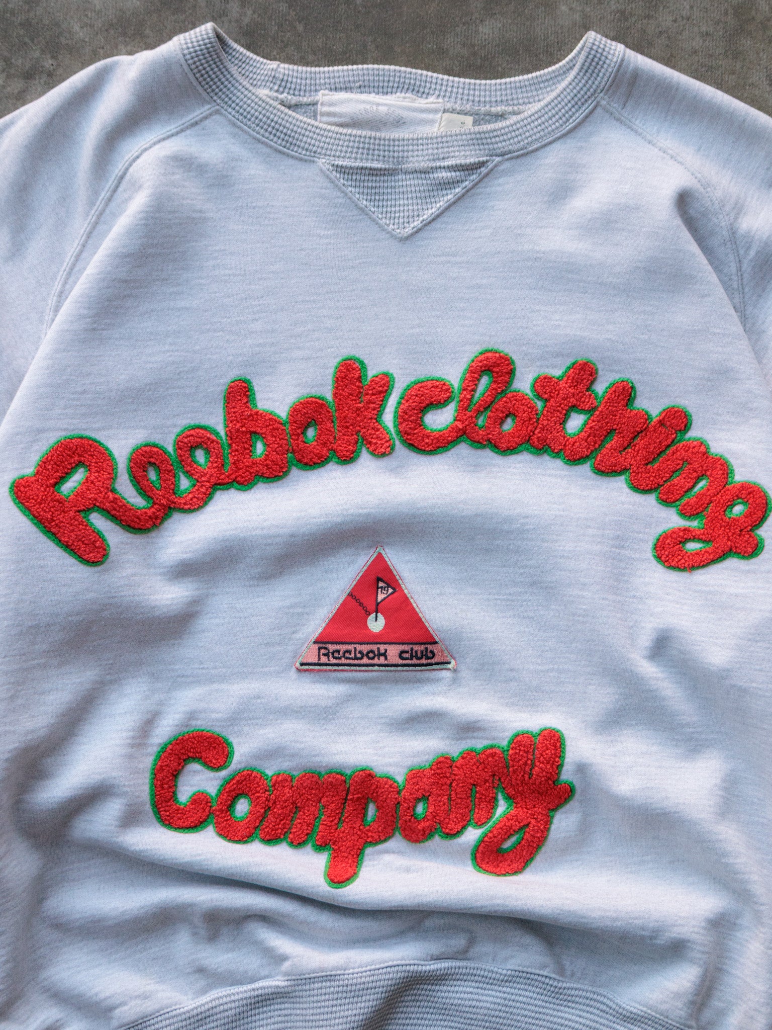 Vintage 90s Grey Reebok Clothing Company Sweatshirt (L)