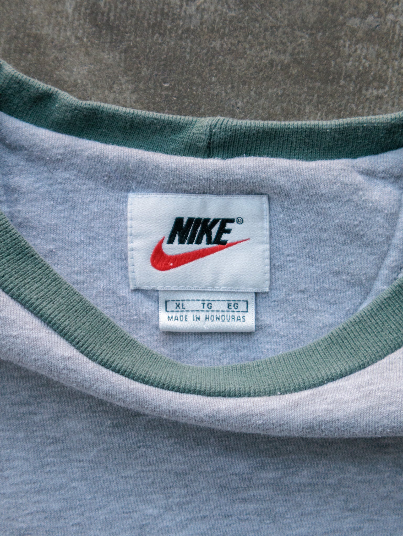Vintage 00s Grey Nike Sweatshirt (XL)
