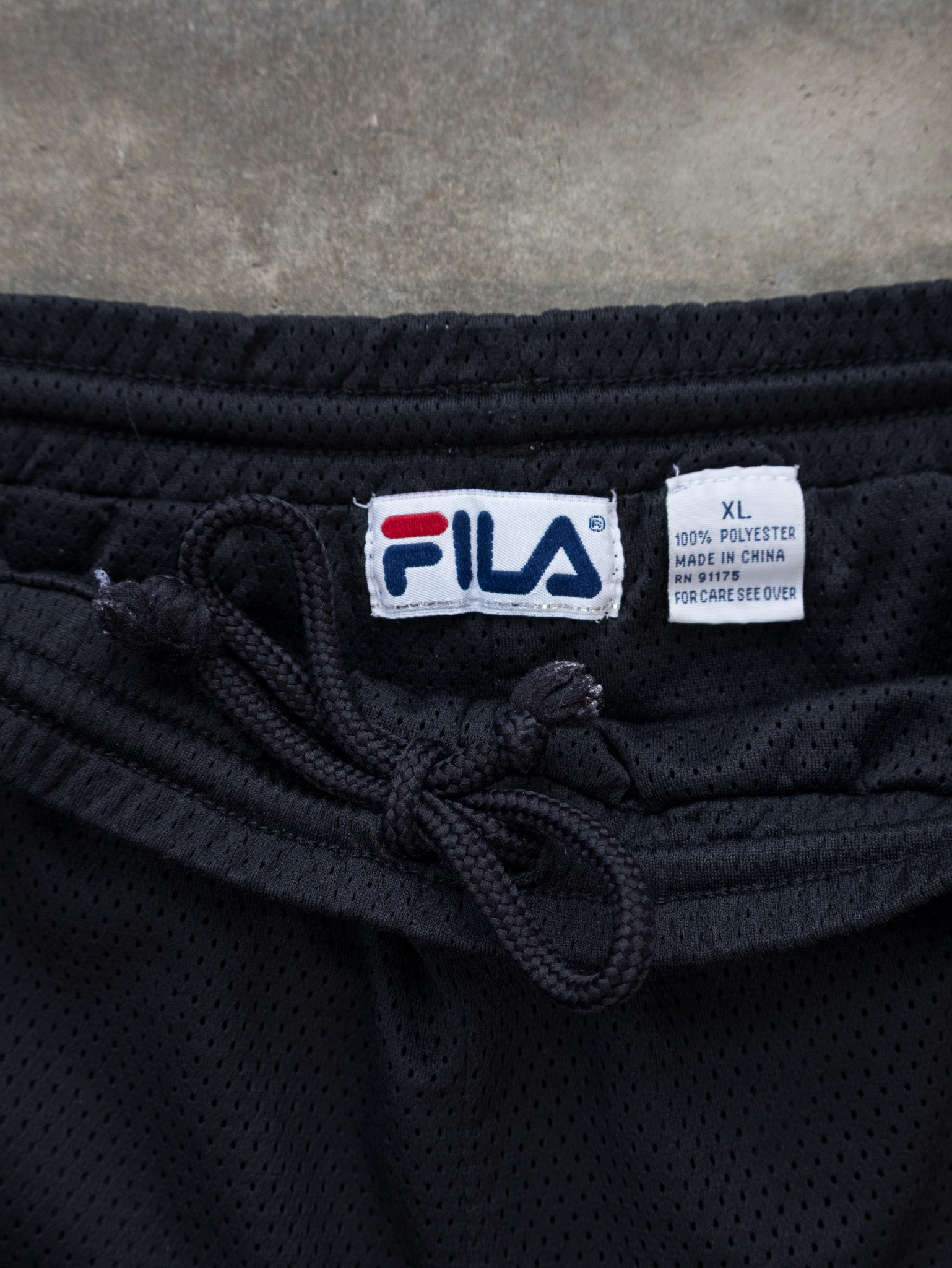 Vintage Black Fila Mesh Shorts (XL)