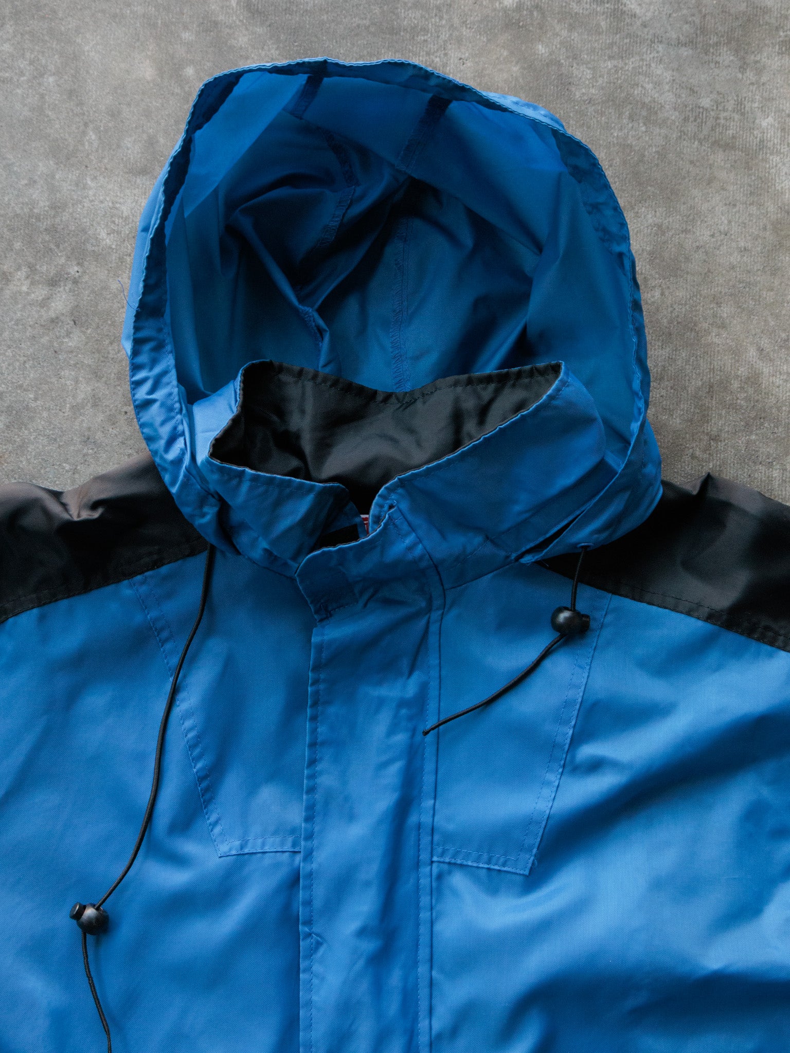 Vintage 90s Blue & Black Marlboro Unlimited Jacket (XL)