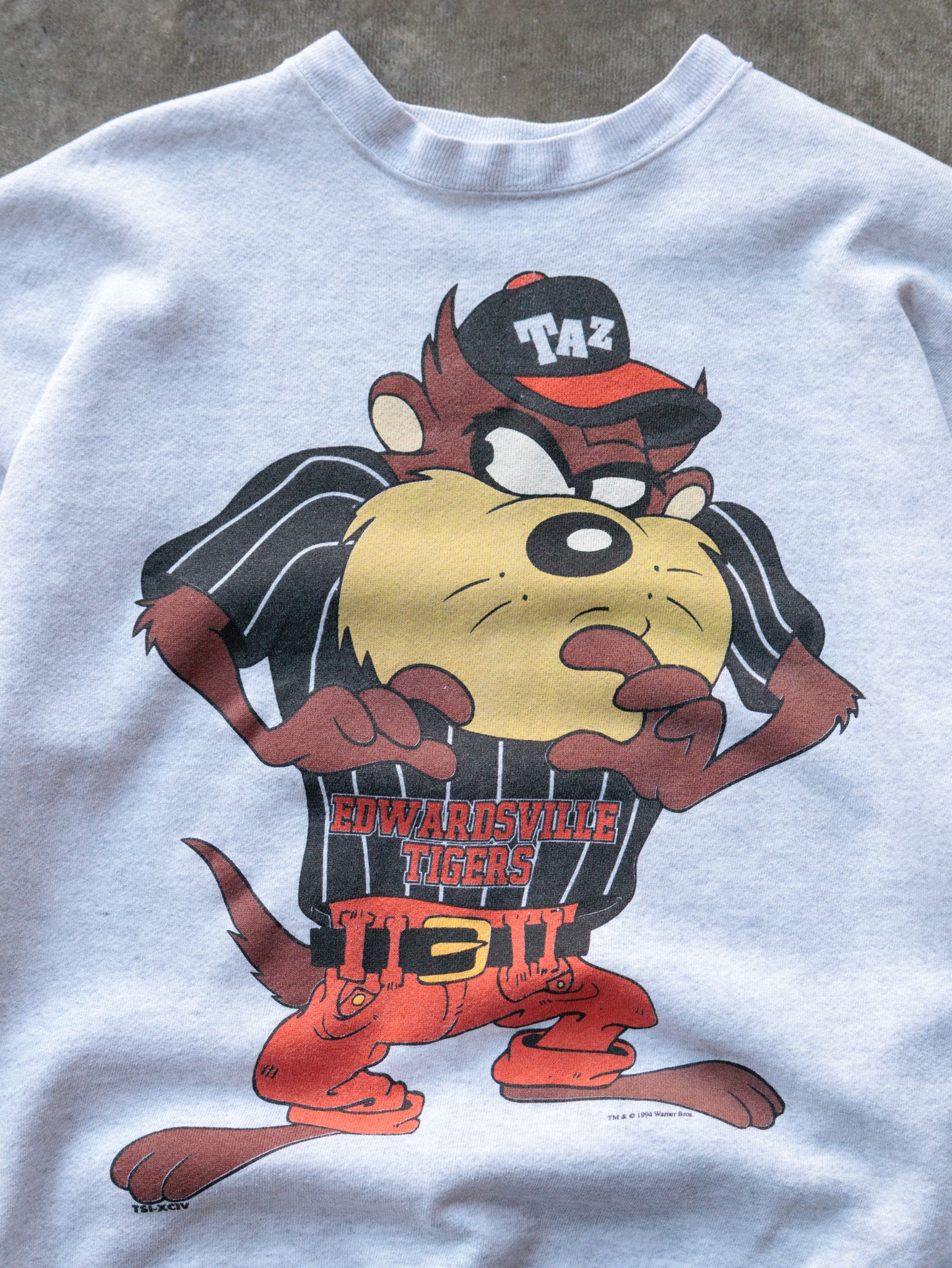 Vintage 1994 Grey Taz Edwardsville Tigers Sweatshirt (-)