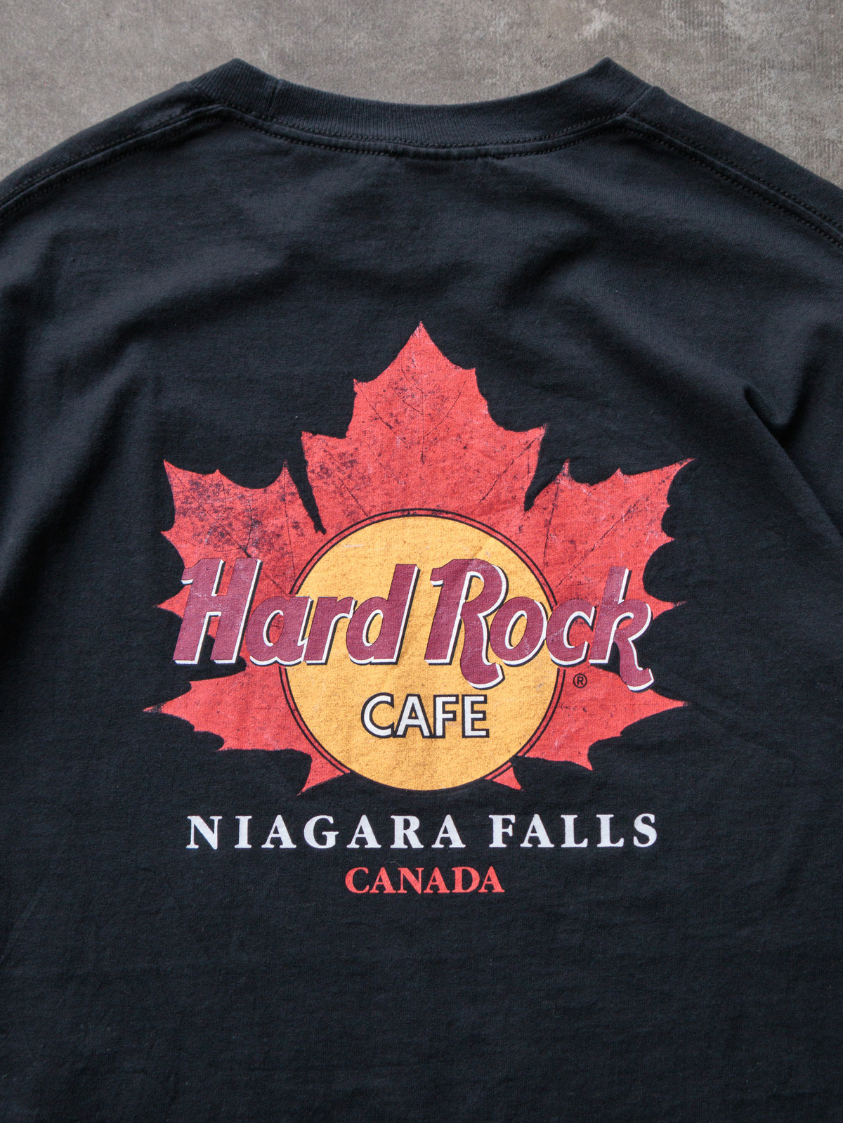 Vintage 90s Black Hard Rock Cafe Niagara Falls Canada Tee (XL)