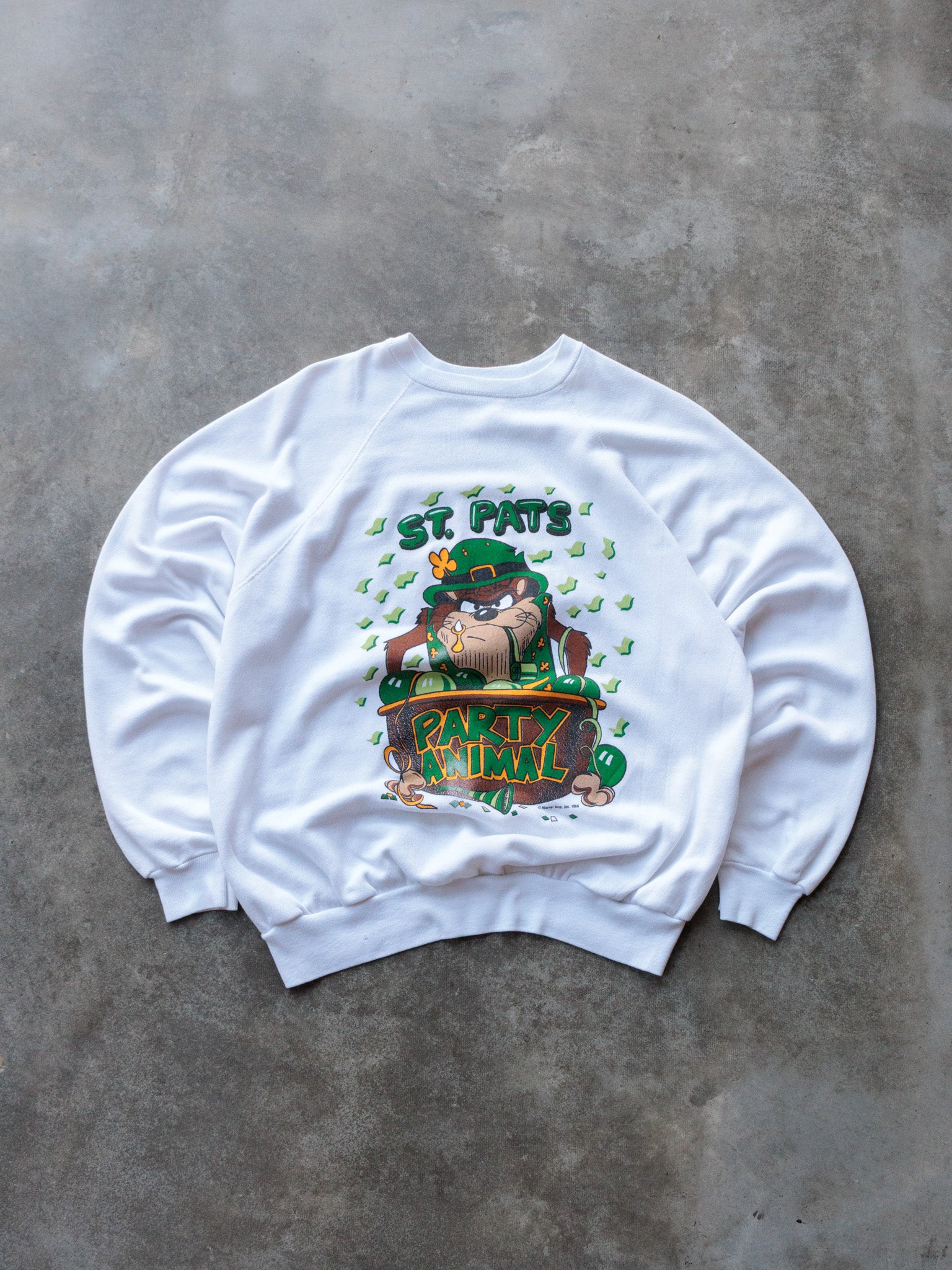 Vintage 90s White Looney Tunes Taz Sweatshirt (XL)