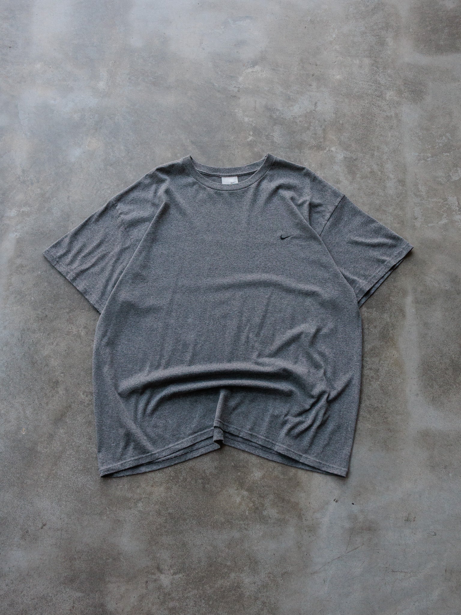 Vintage Grey Nike Tee (2XL)