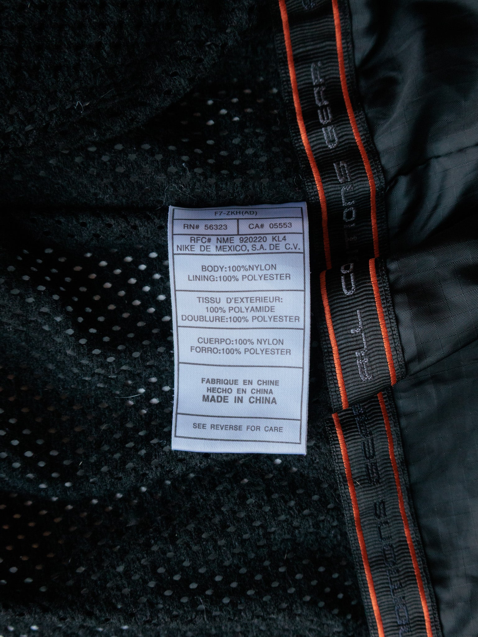 Vintage Black & Beige Nike ACG Jacket (S)