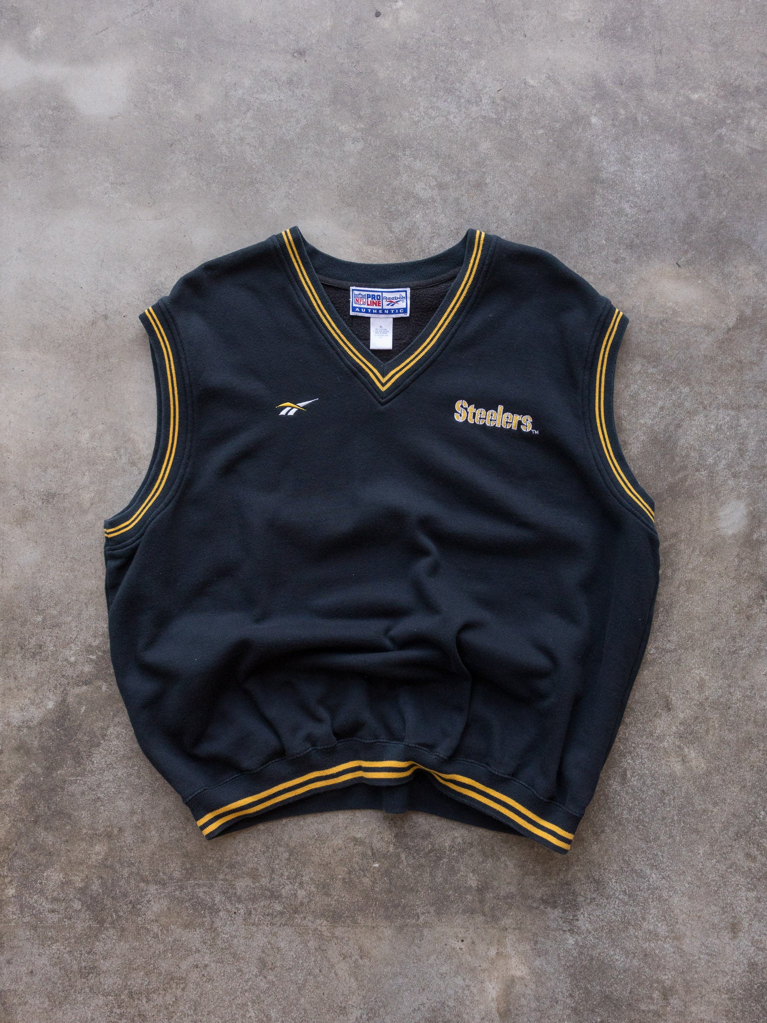 Vintage 90s Reebok Pittsburgh Steelers Vest (XL)