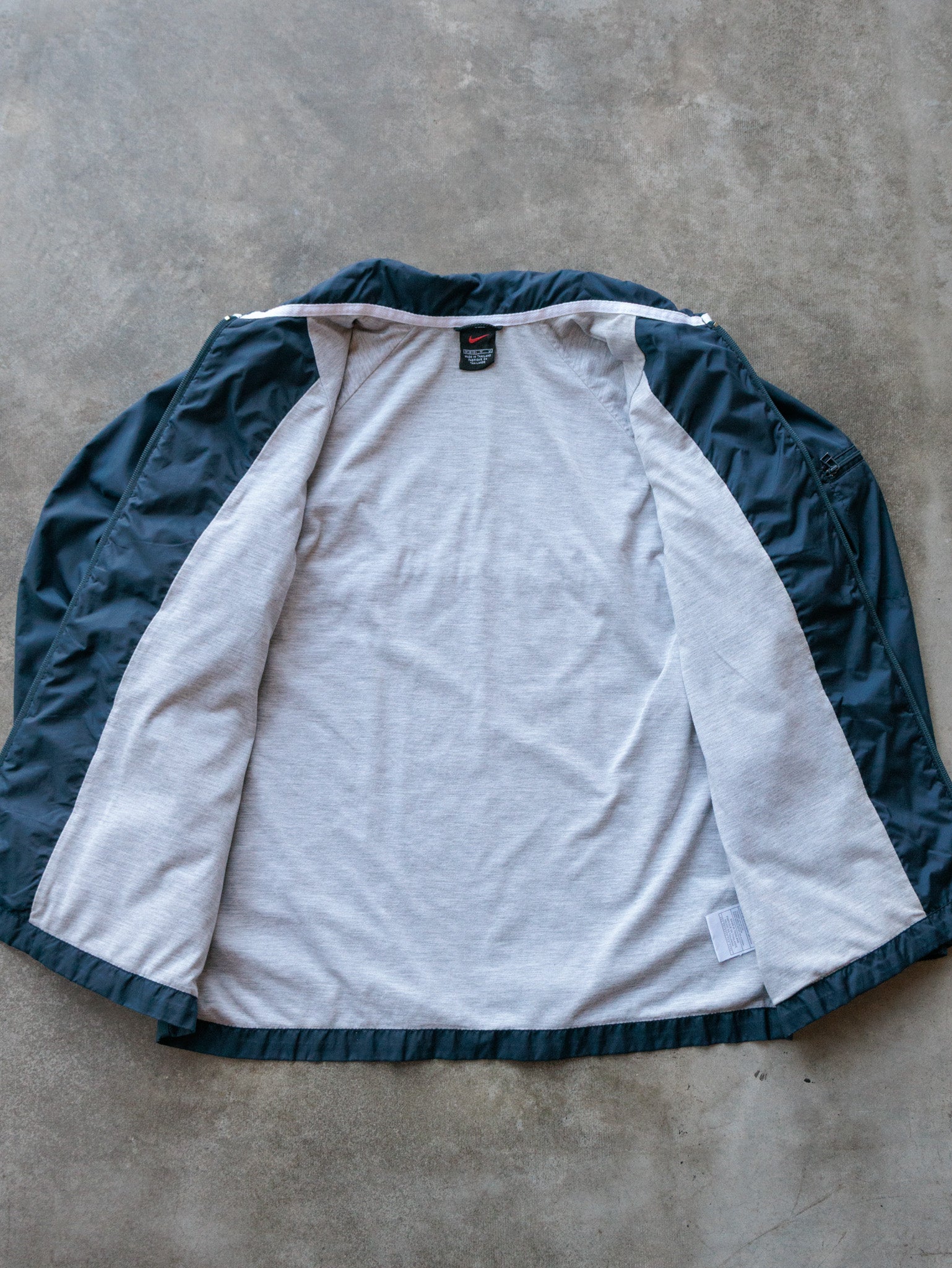 Vintage 00s Navy Nike Jacket (Women's M)