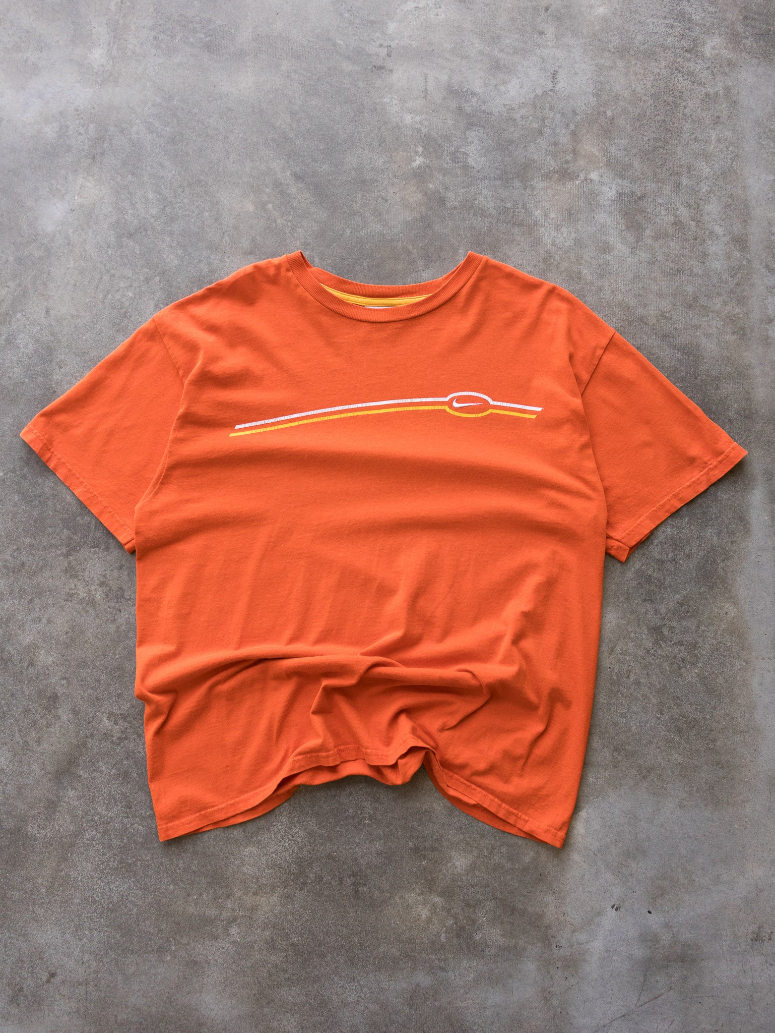 Vintage 00s Orange Nike Graphic Tee (L)