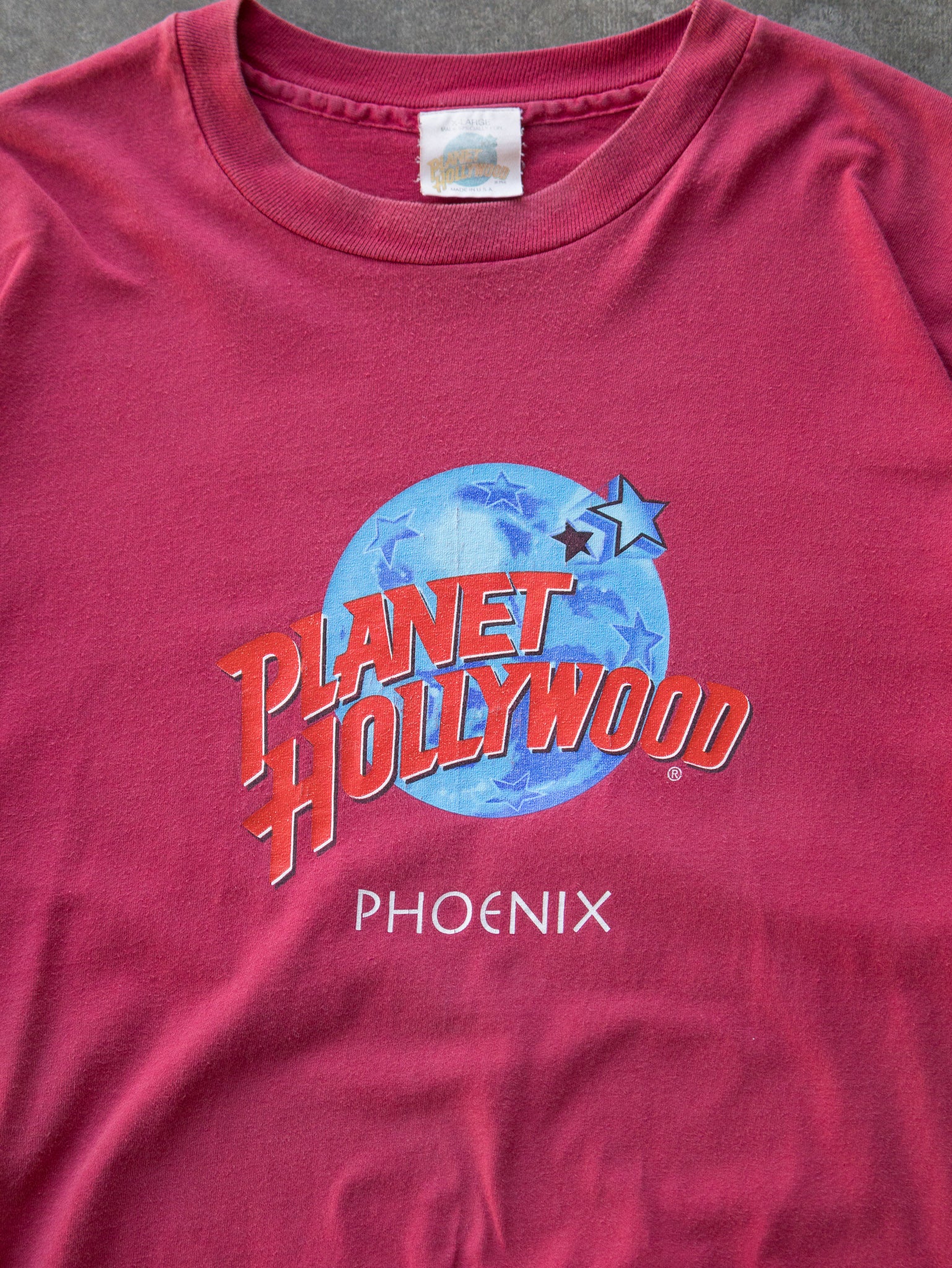 Vintage 90s Washed Red Planet Hollywood Phoenix Tee (XL)