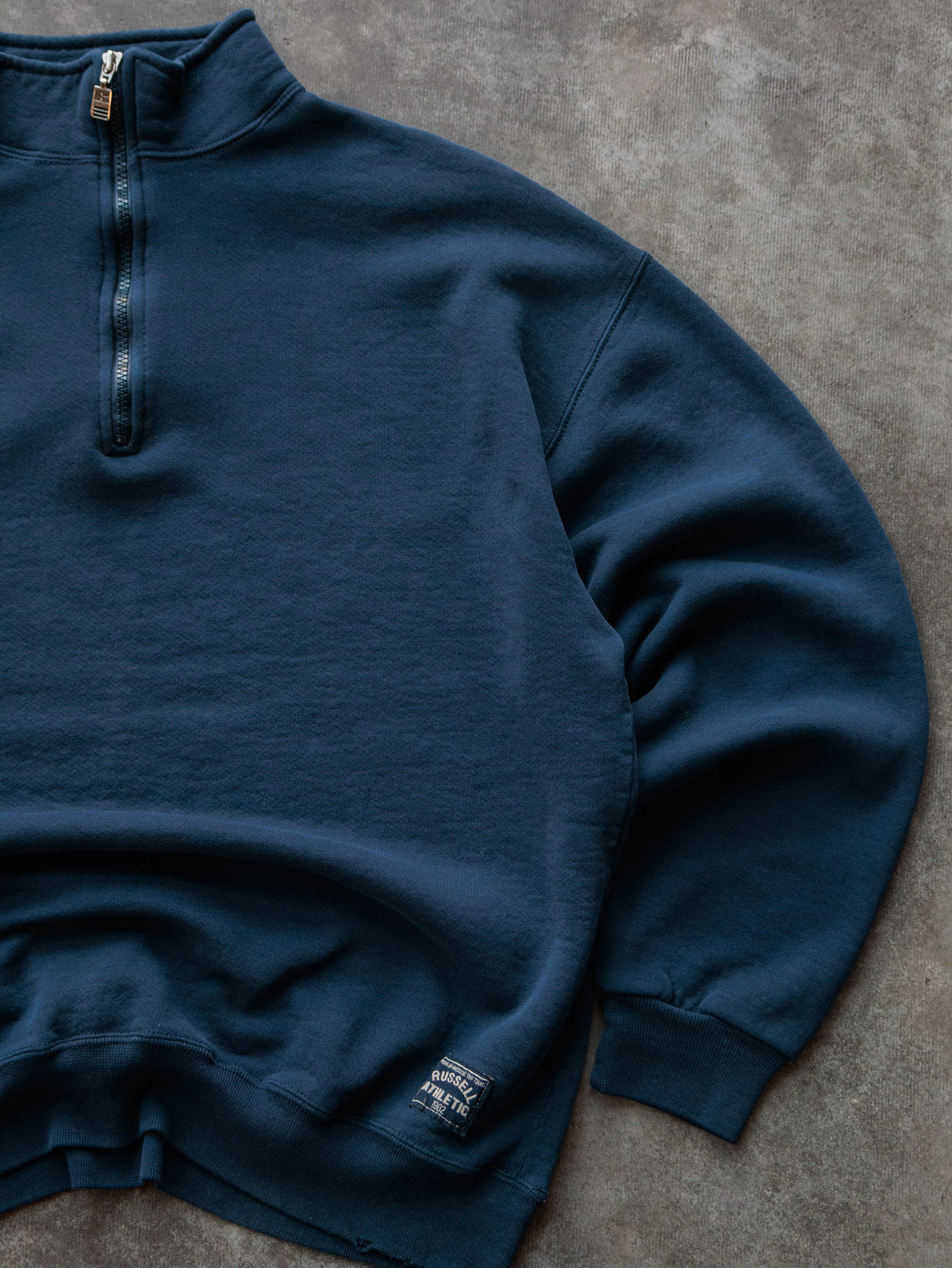 Vintage 90s Navy Russell Athletic Quarter Zip (XL)