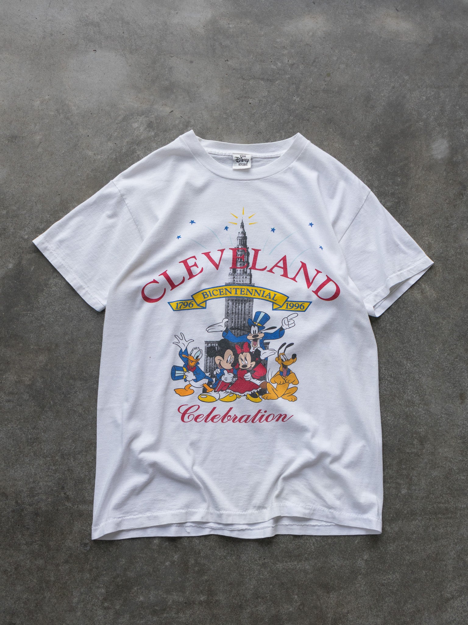 Vintage 1996 White Disney Cleveland Celebration Tee (XL)