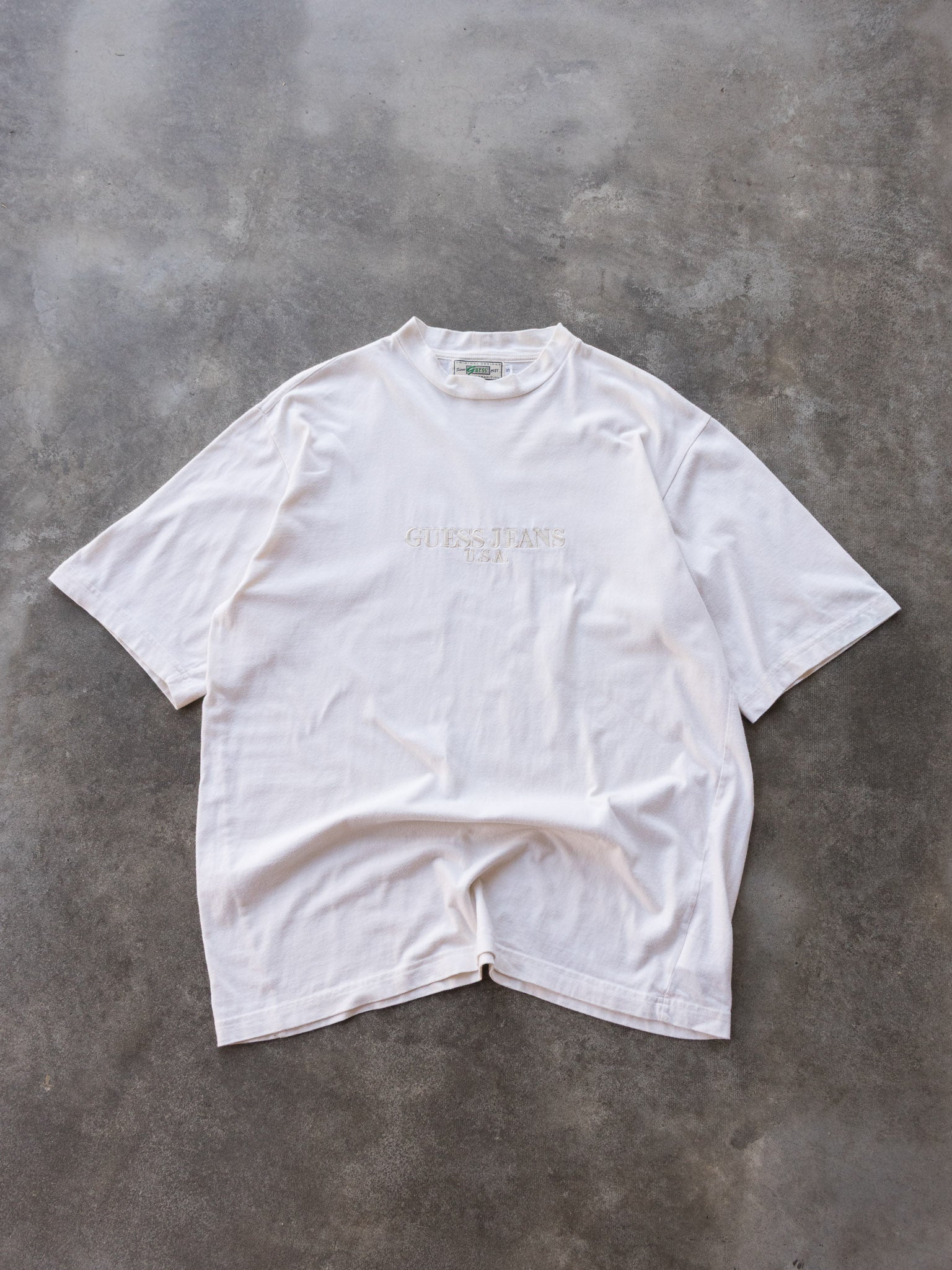 Vintage 90s Cream Guess Jeans U.S.A. Embroidered T-Shirt (S)