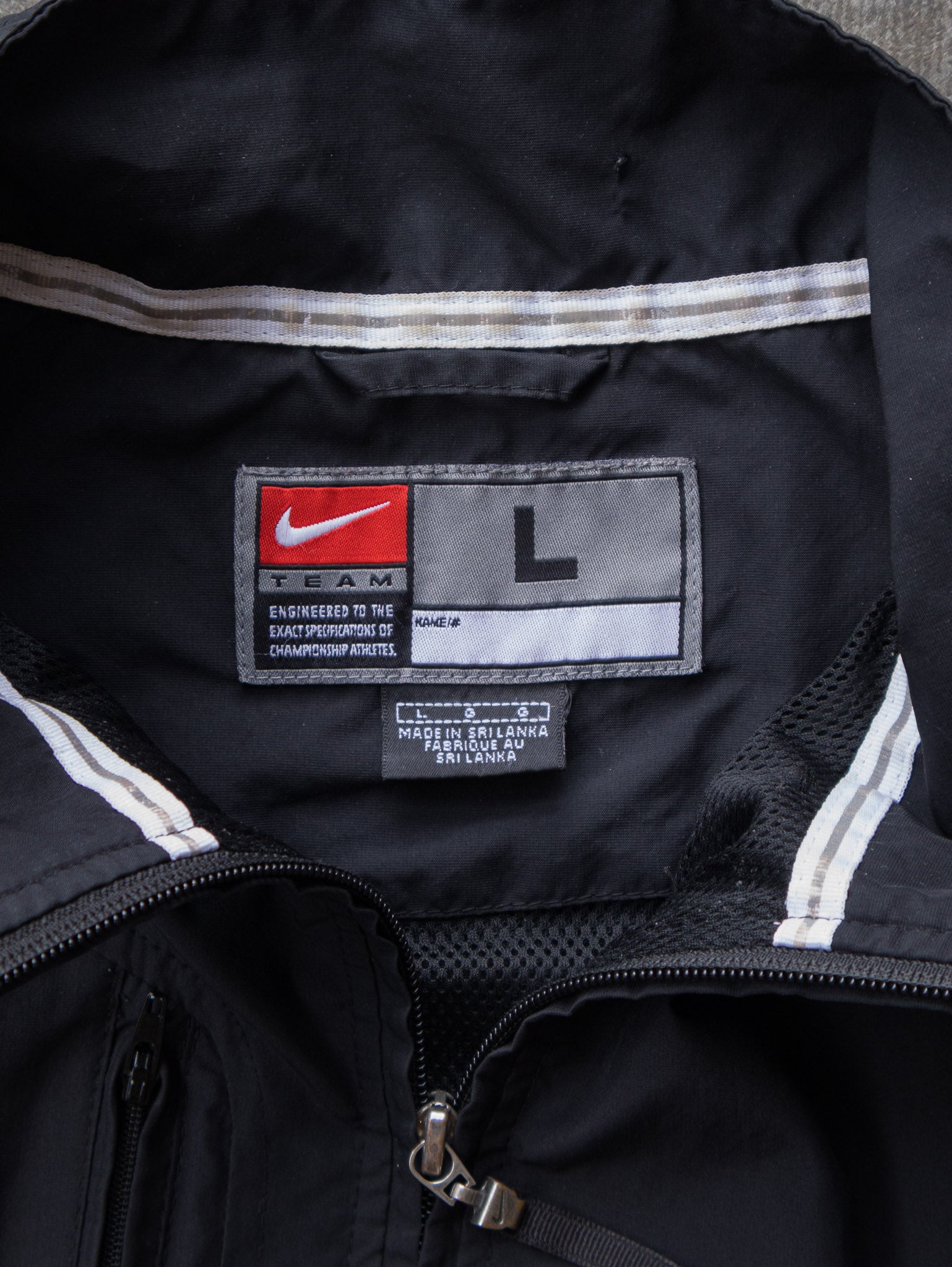 Vintage 00s Black Nike Windbreaker (L)