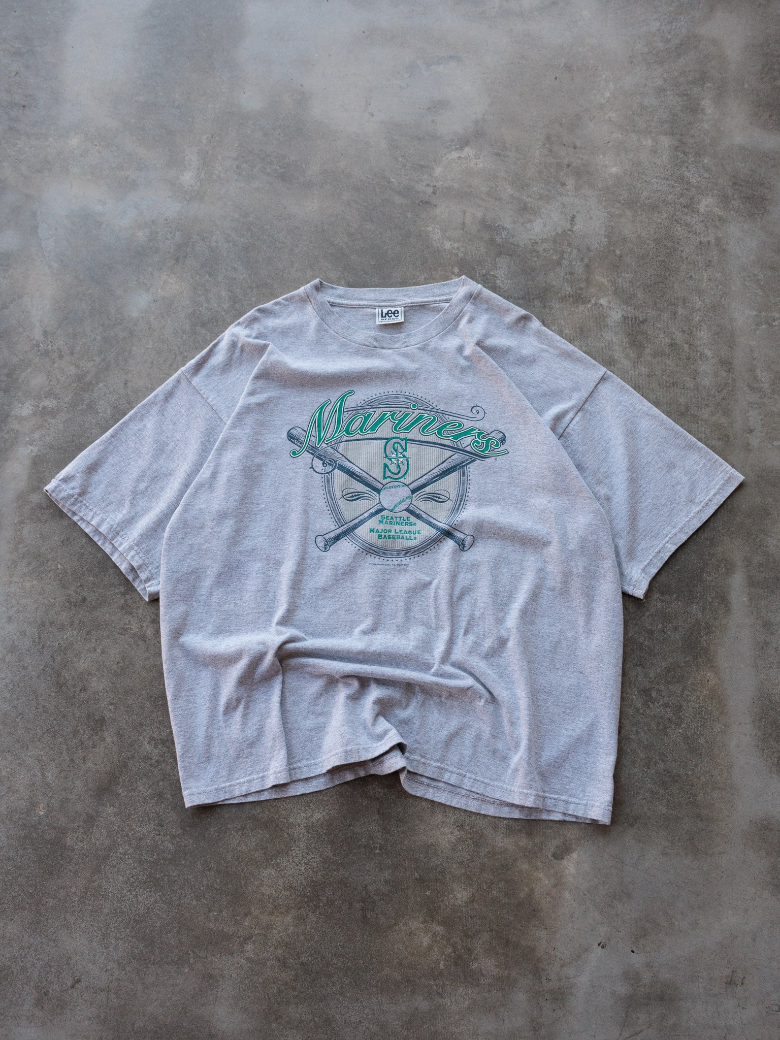 Vintage 2001 Grey Lee Sport Seattle Mariners MLB Tee (XL)