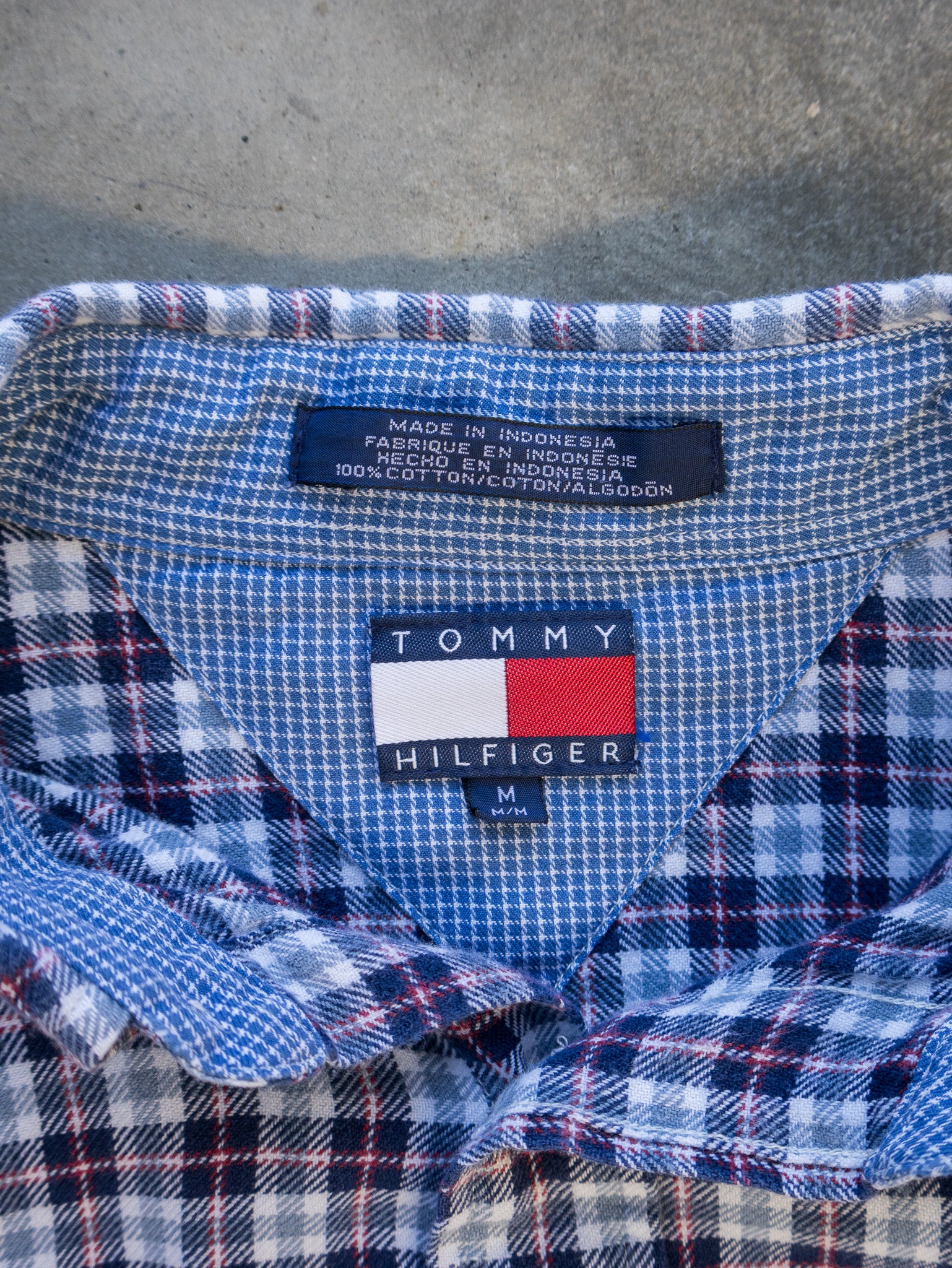 Vintage Navy Red Plaid Tommy Hilfiger Flannel Shirt (M)