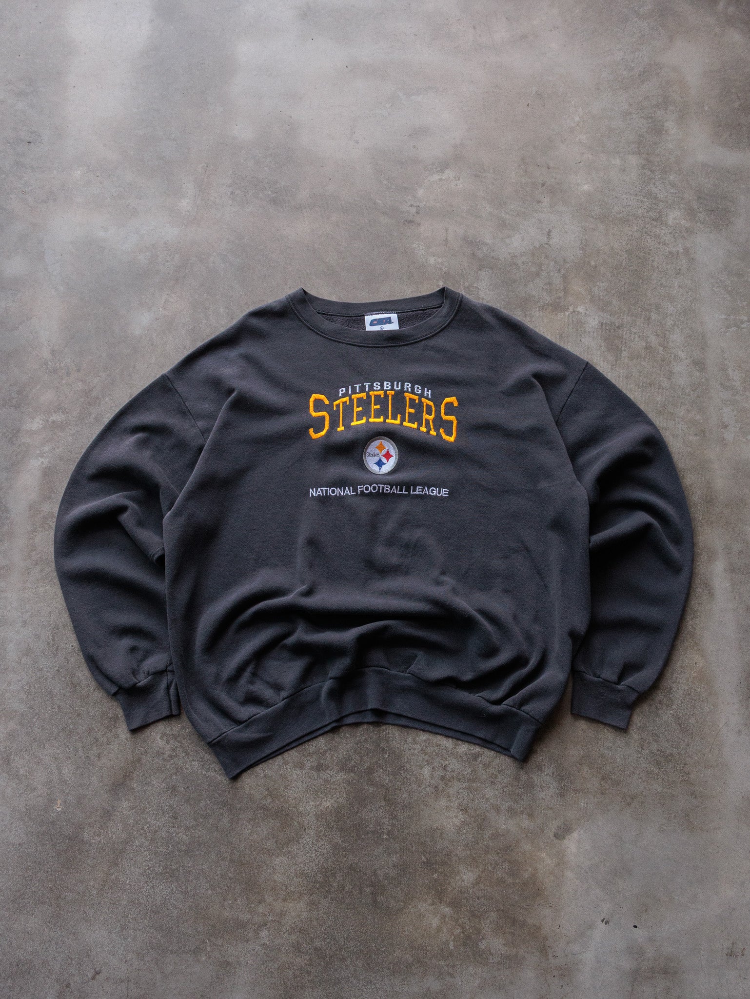 Vintage 90s Black Pittsburgh Steelers Sweatshirt (XL)