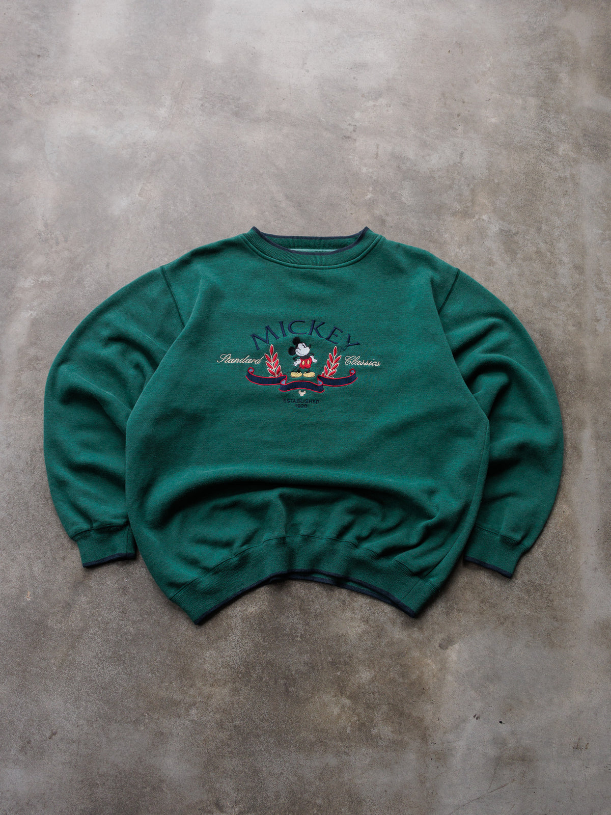 Vintage 90s Green Disney Mickey Mouse Sweatshirt (XL)