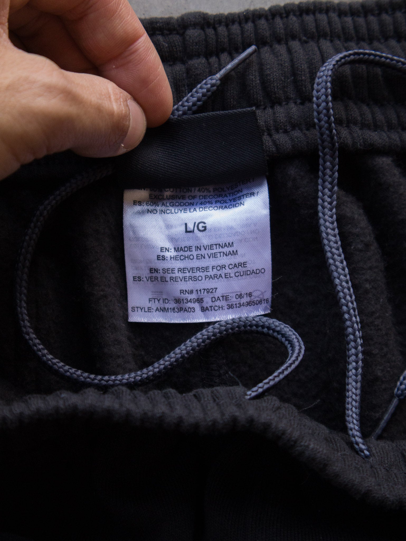Vintage Black AND1 Cargo Sweatpants (L)