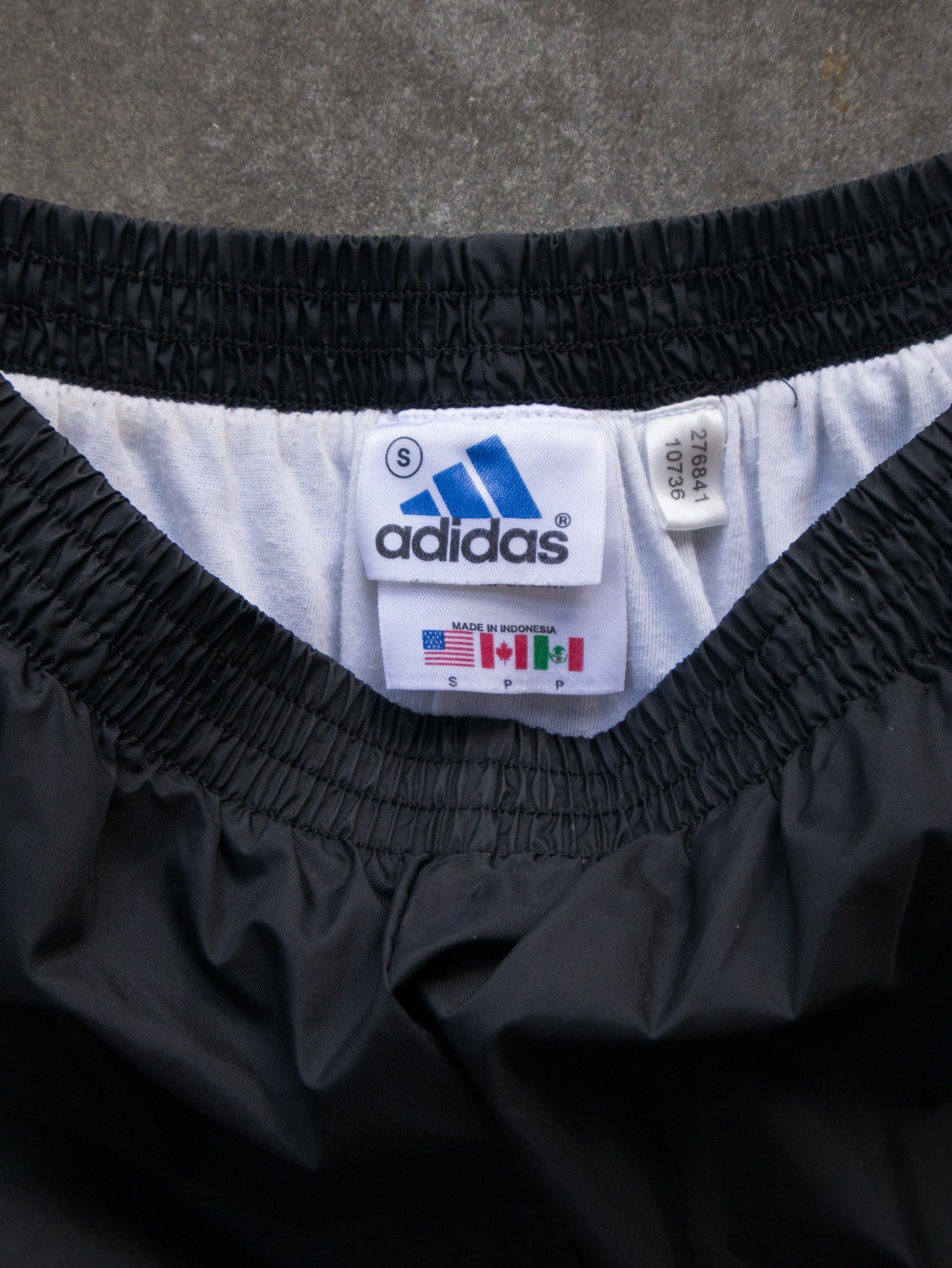 Vintage 90s Black Adidas Tear-Away Track Pants (S)