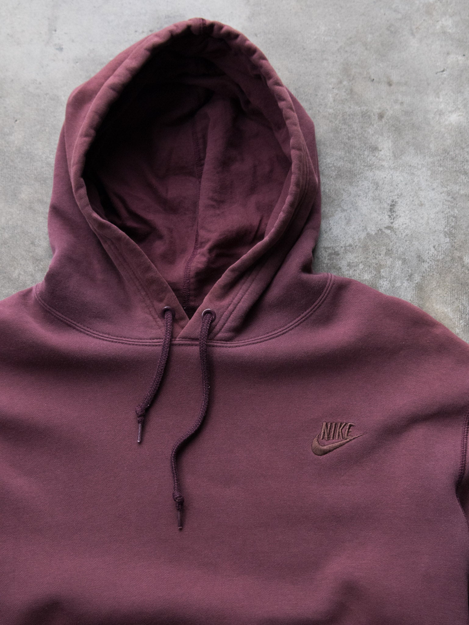 Vintage Burgundy Nike Logo Hoodie (M)