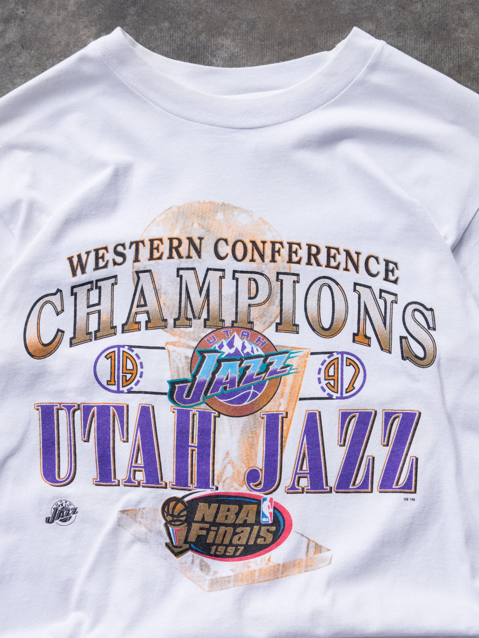 Vintage 1997 Utah Jazz NBA Finals Tee (M)