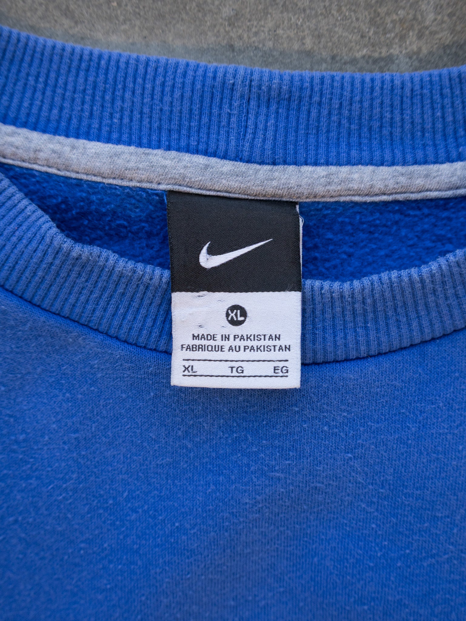 Vintage Blue Nike Sweatshirt (XL)