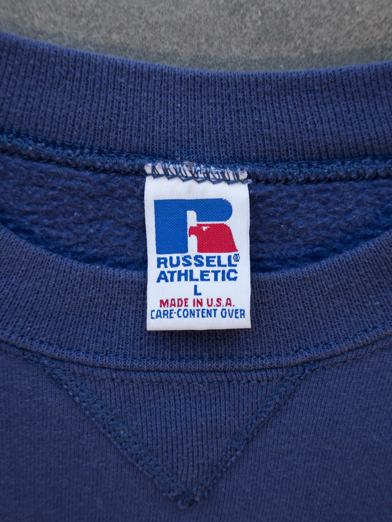 Vintage 90s Russell Athletic Navy Sweatshirt (M)
