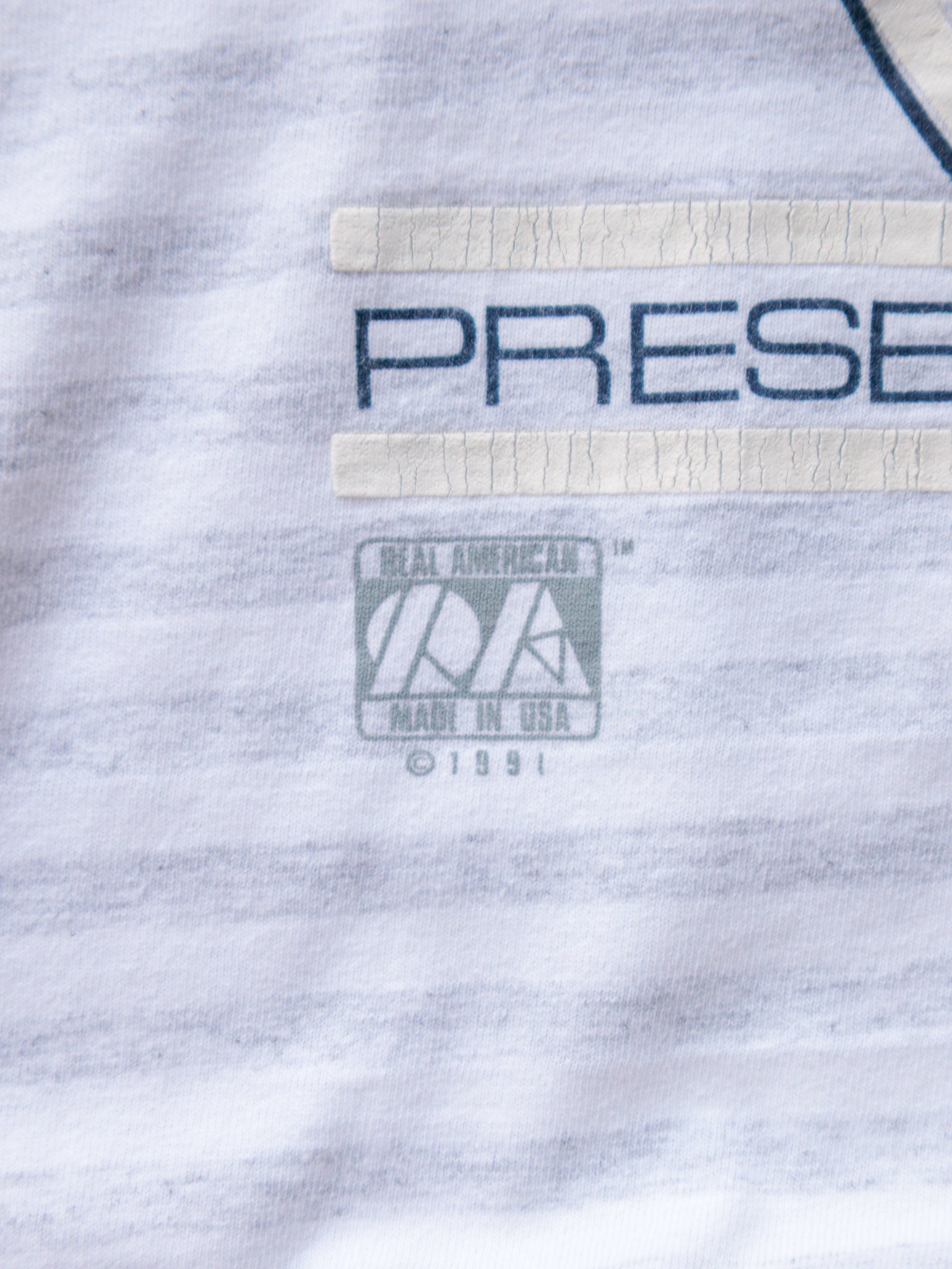 Vintage 1991 White Minnesota Wolf Tee (XL)