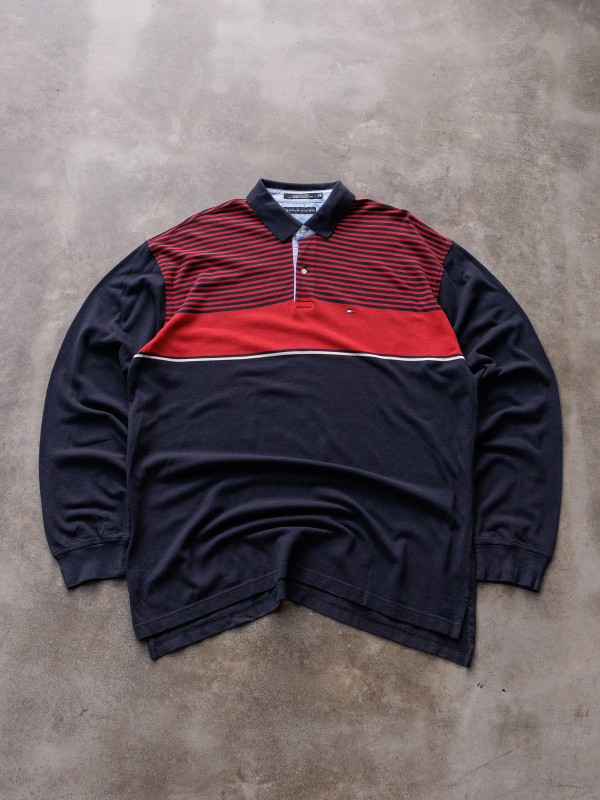 Vintage 00s Navy Colourblock Tommy Hilfiger Long Sleeve Polo Shirt (2XL)