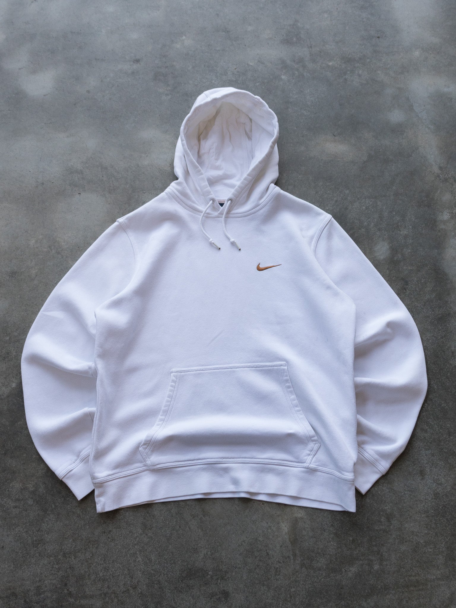 Vintage White Nike Hoodie (L)