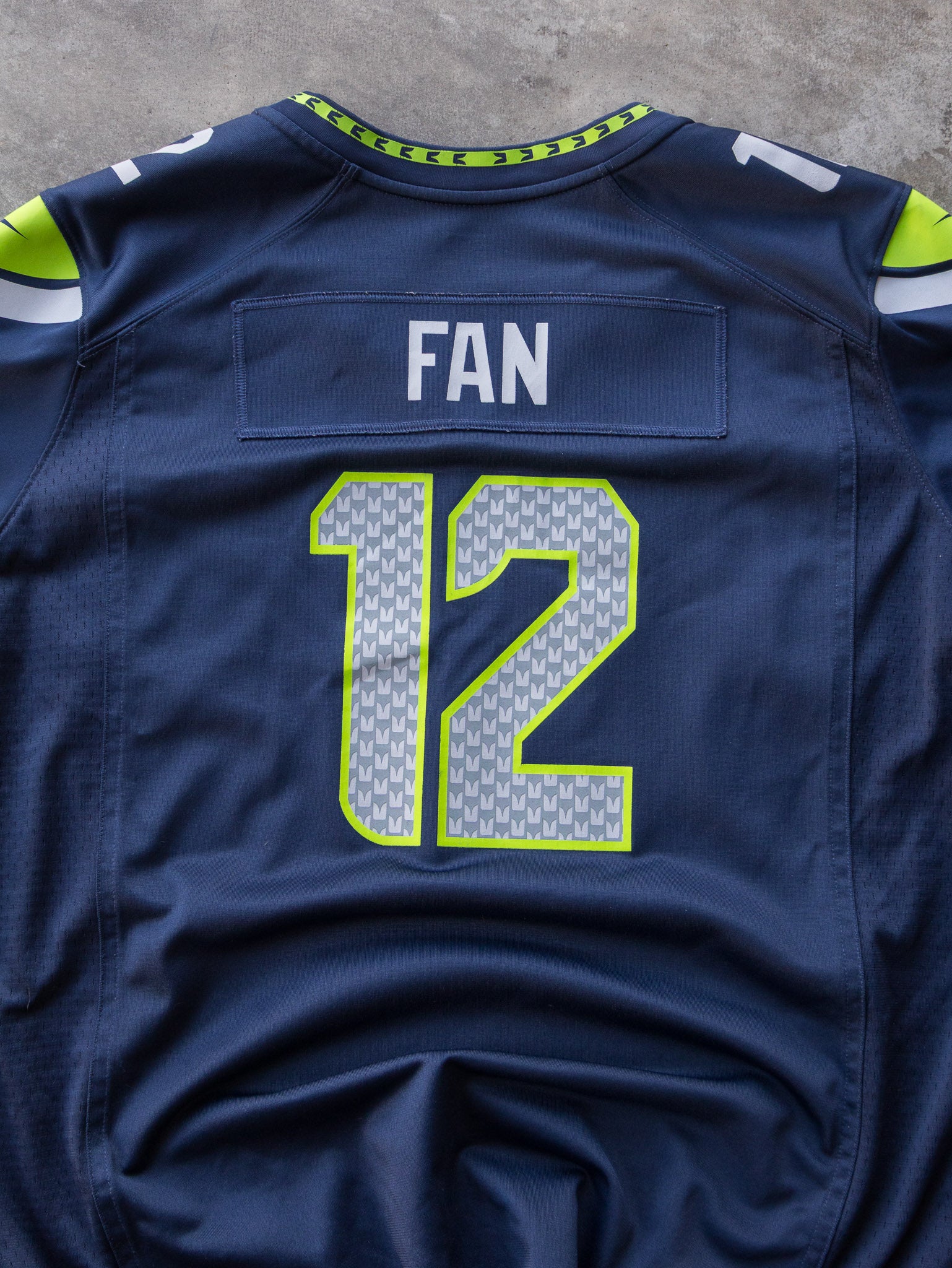Nike Seattle Seahawks "12th Fan" NFL Jersey (Women's 2XL)