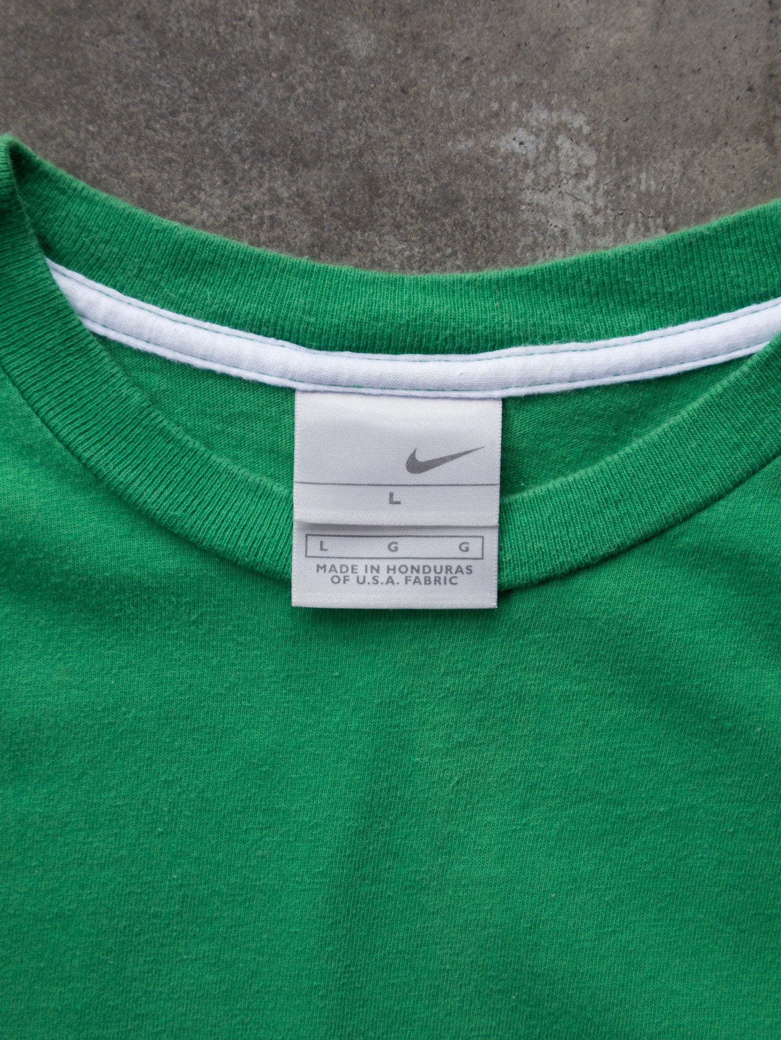 Vintage 00s Green Nike Swoosh Tee (L)