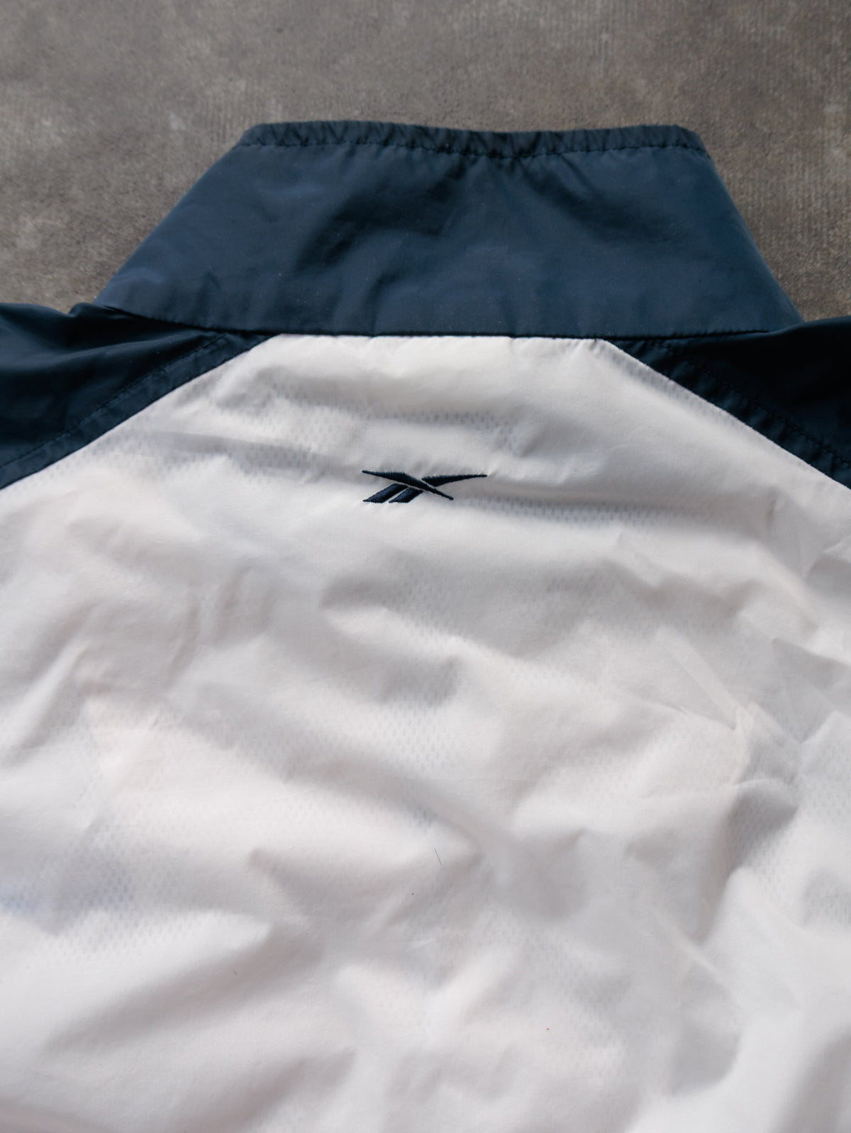 Vintage 90s White Reebok Colourblock Windbreaker (L)