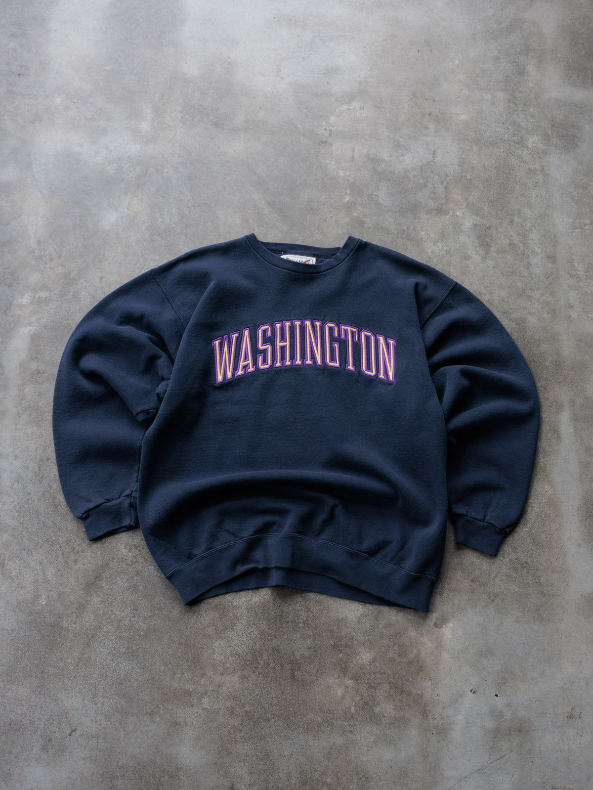 Vintage 90s Navy Washington Sweatshirt (L)