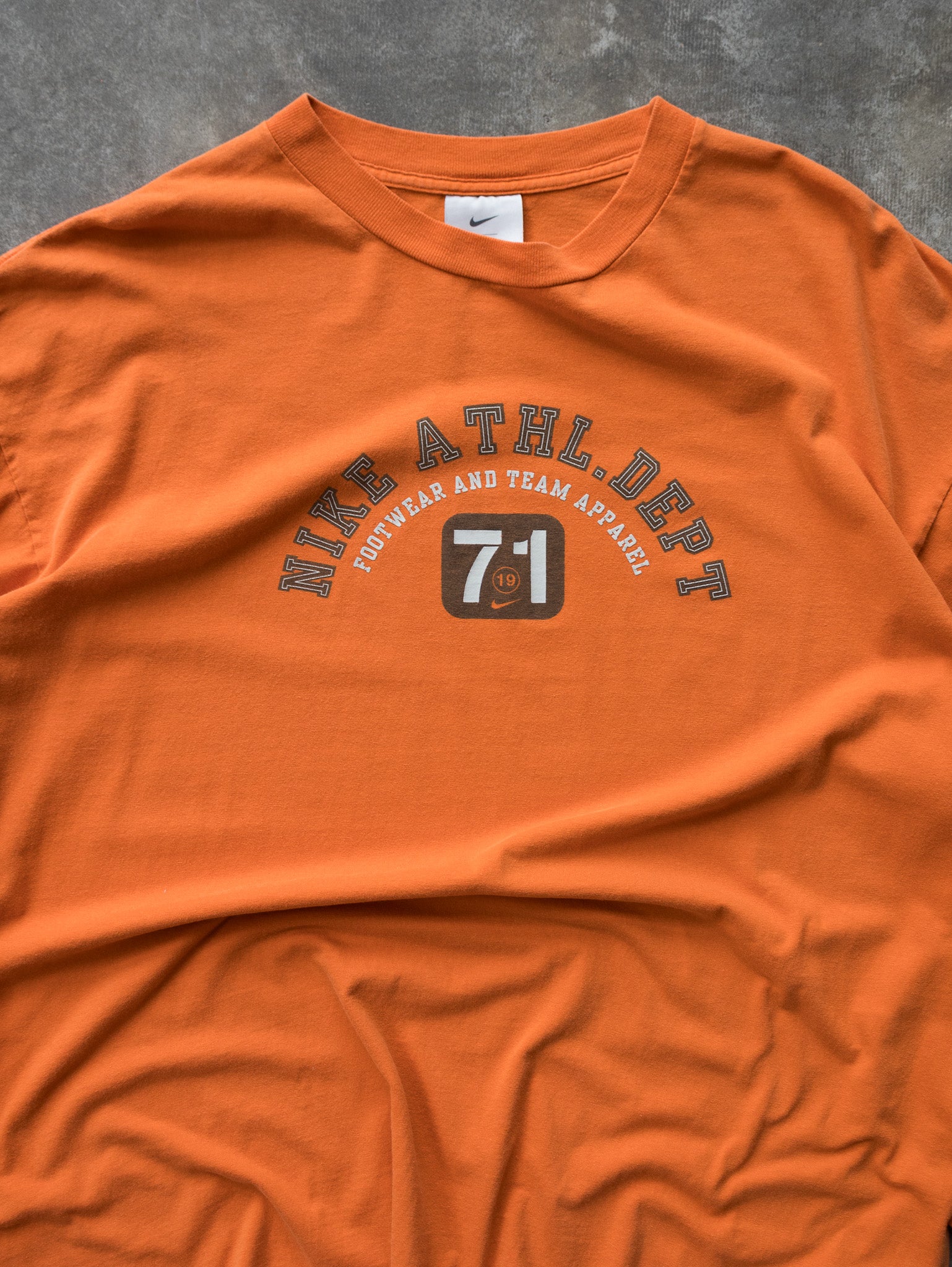 Vintage Orange Nike Long Sleeve (XL)