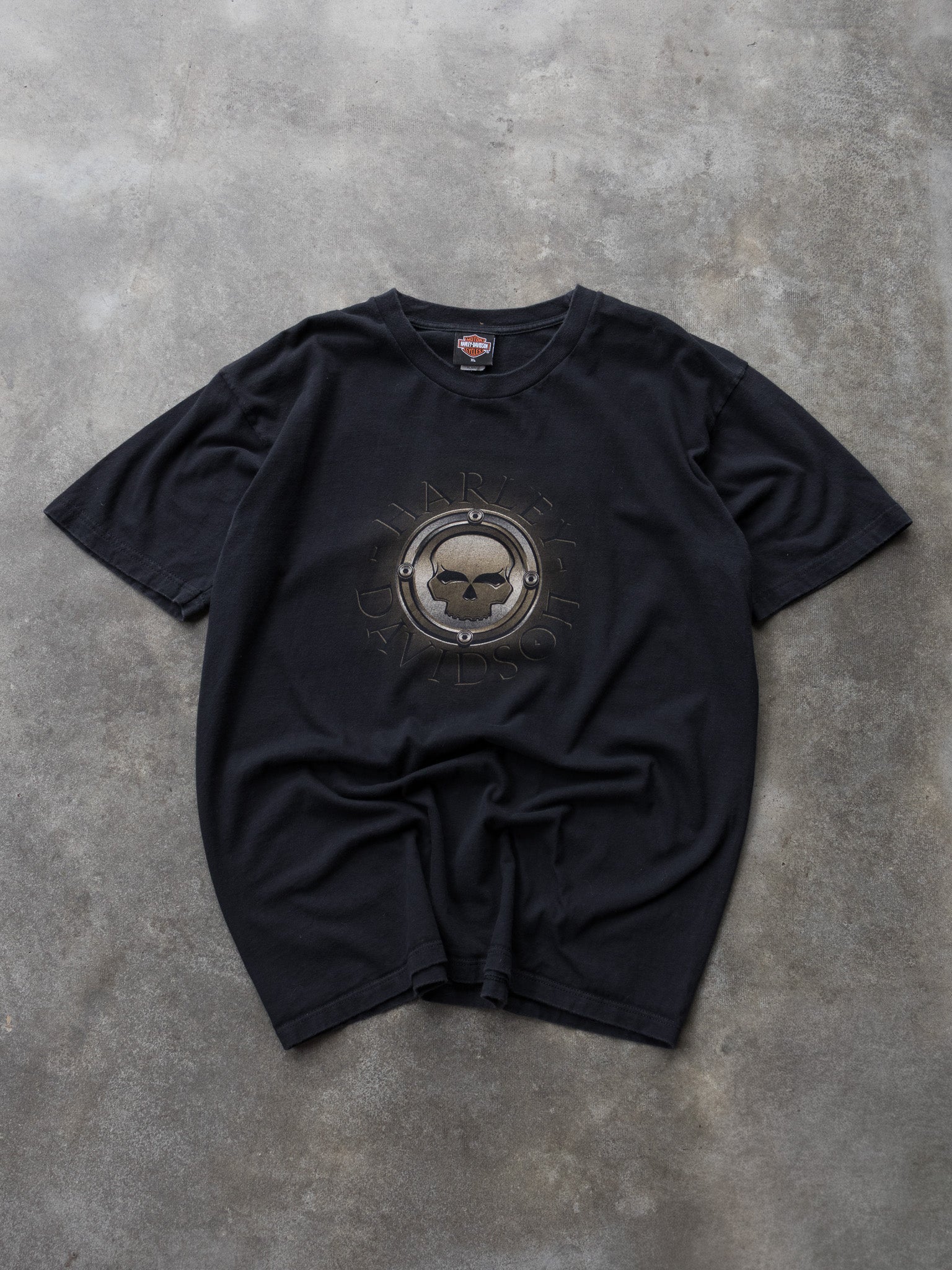 Vintage Black Harley-Davidson Skull Tee (XL)