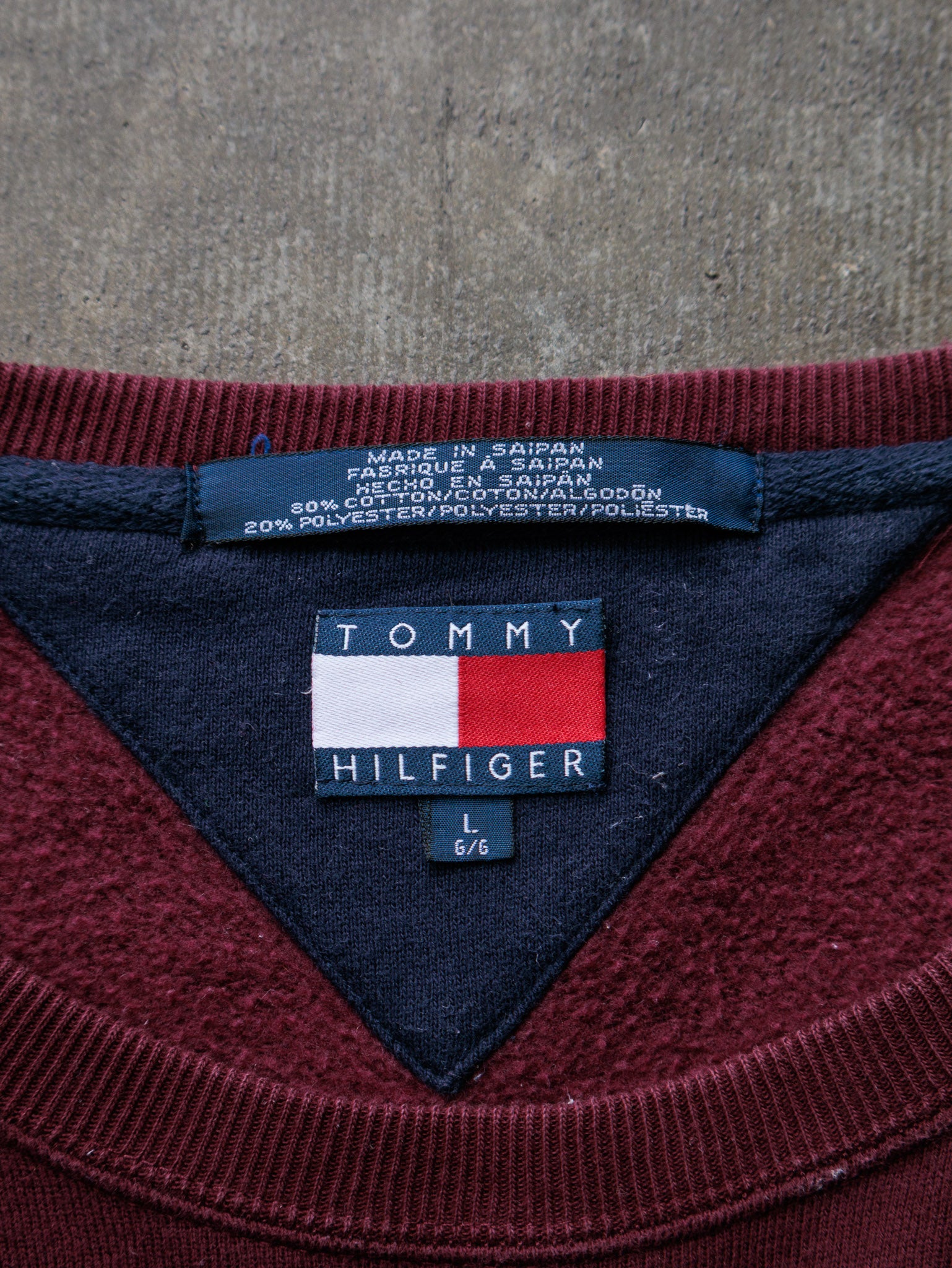 Vintage 90s Maroon Tommy Hilfiger Spell Out Sweatshirt (L)