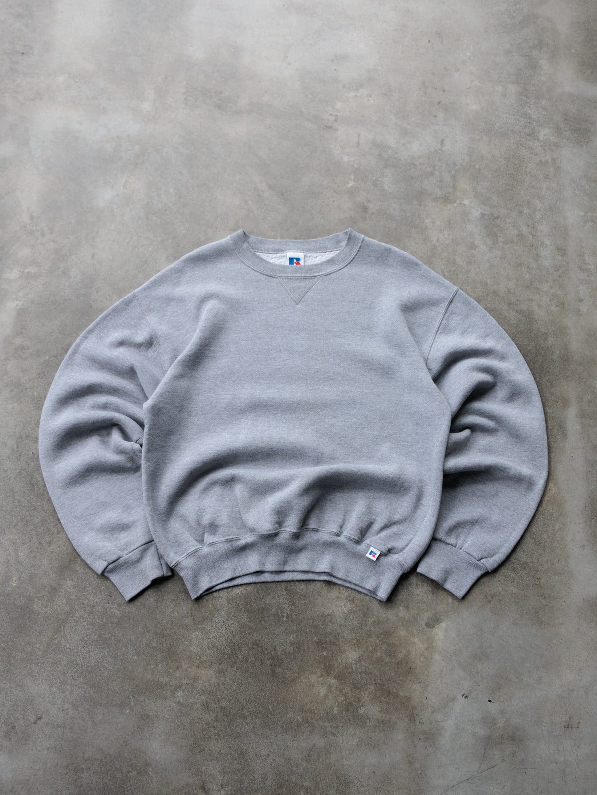 Vintage 90s Grey Russell Athletic Sweatshirt (M)
