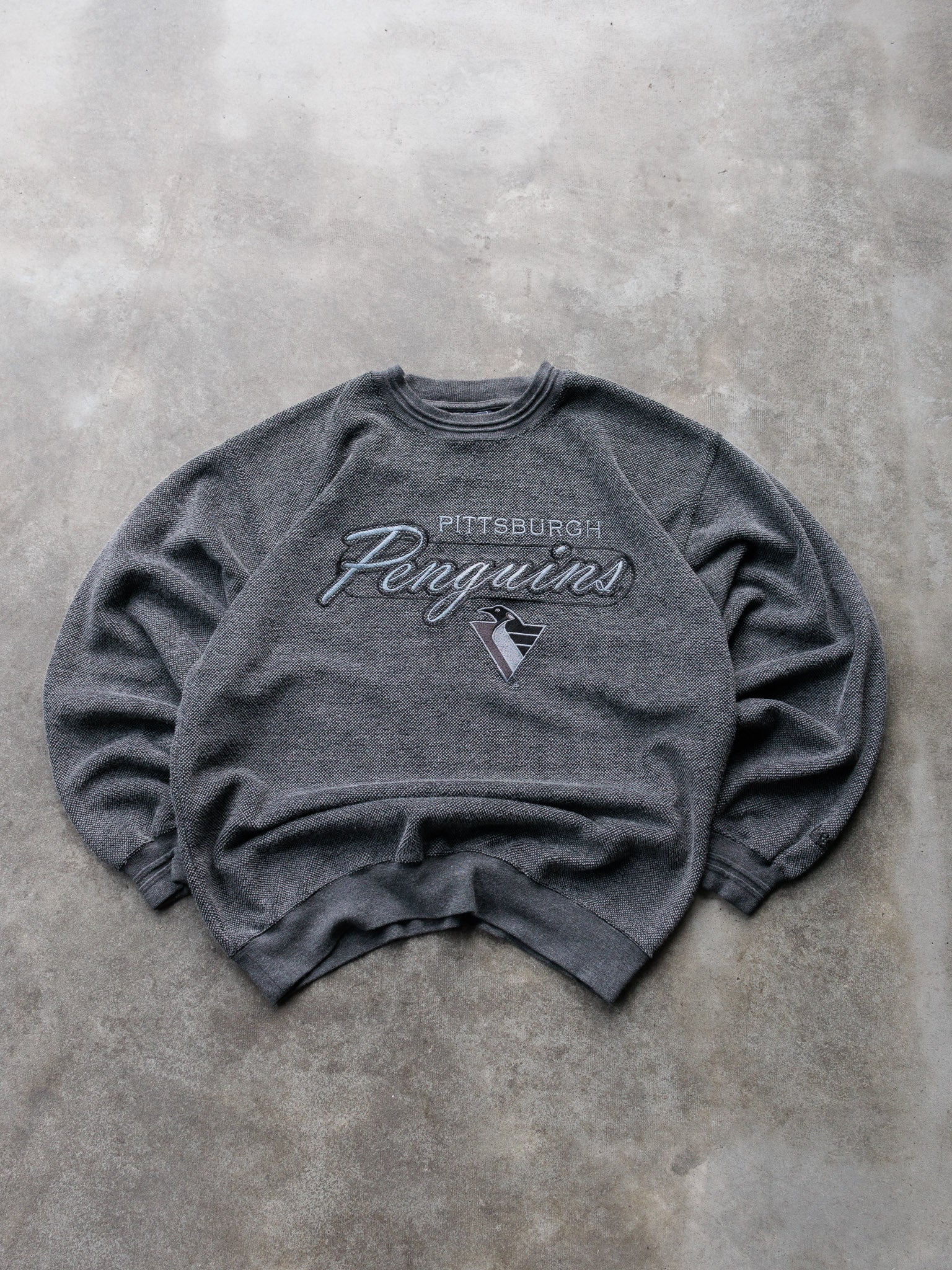 Vintage Lee Sport Pittsburgh Penguins Sweatshirt (M)