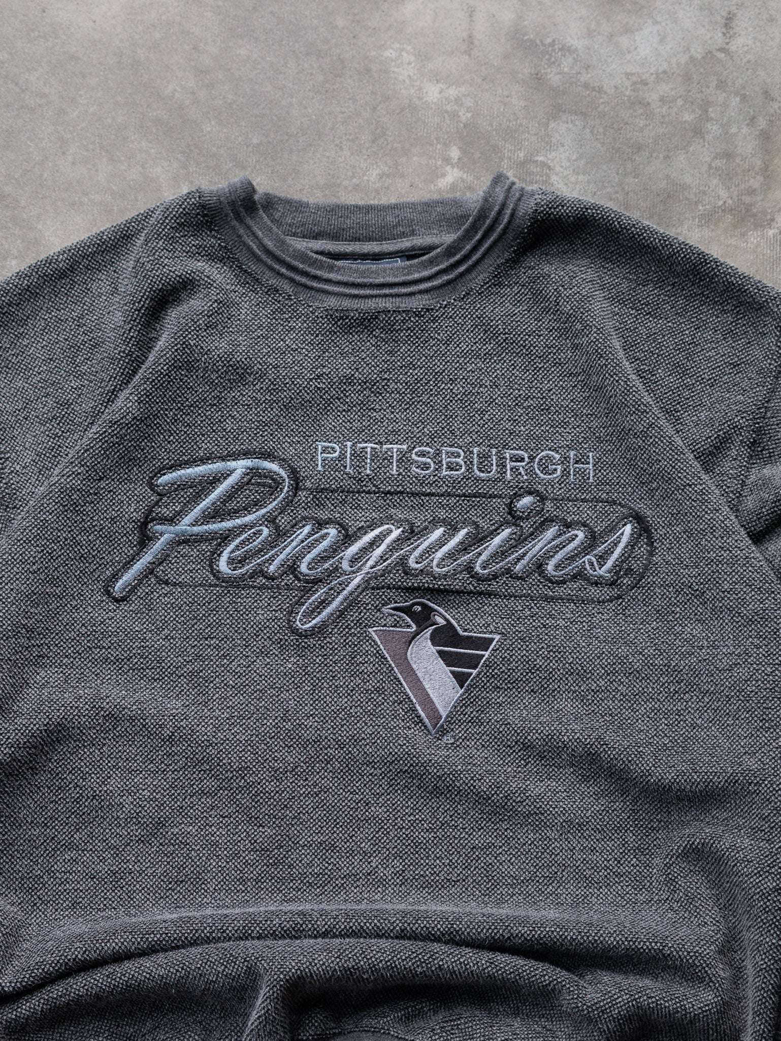 Vintage Lee Sport Pittsburgh Penguins Sweatshirt (M)
