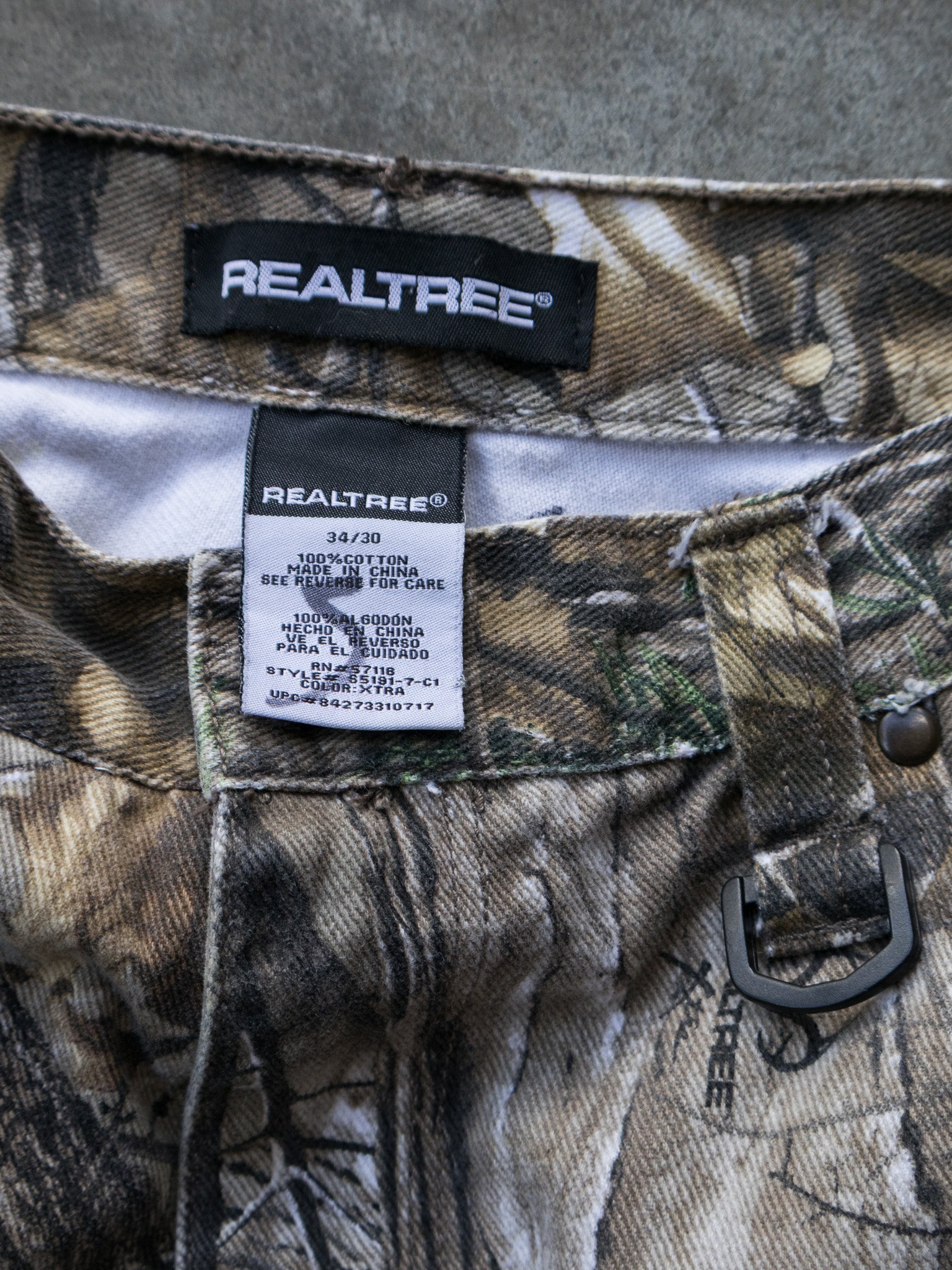 Vintage Realtree Camo Pants (W34)