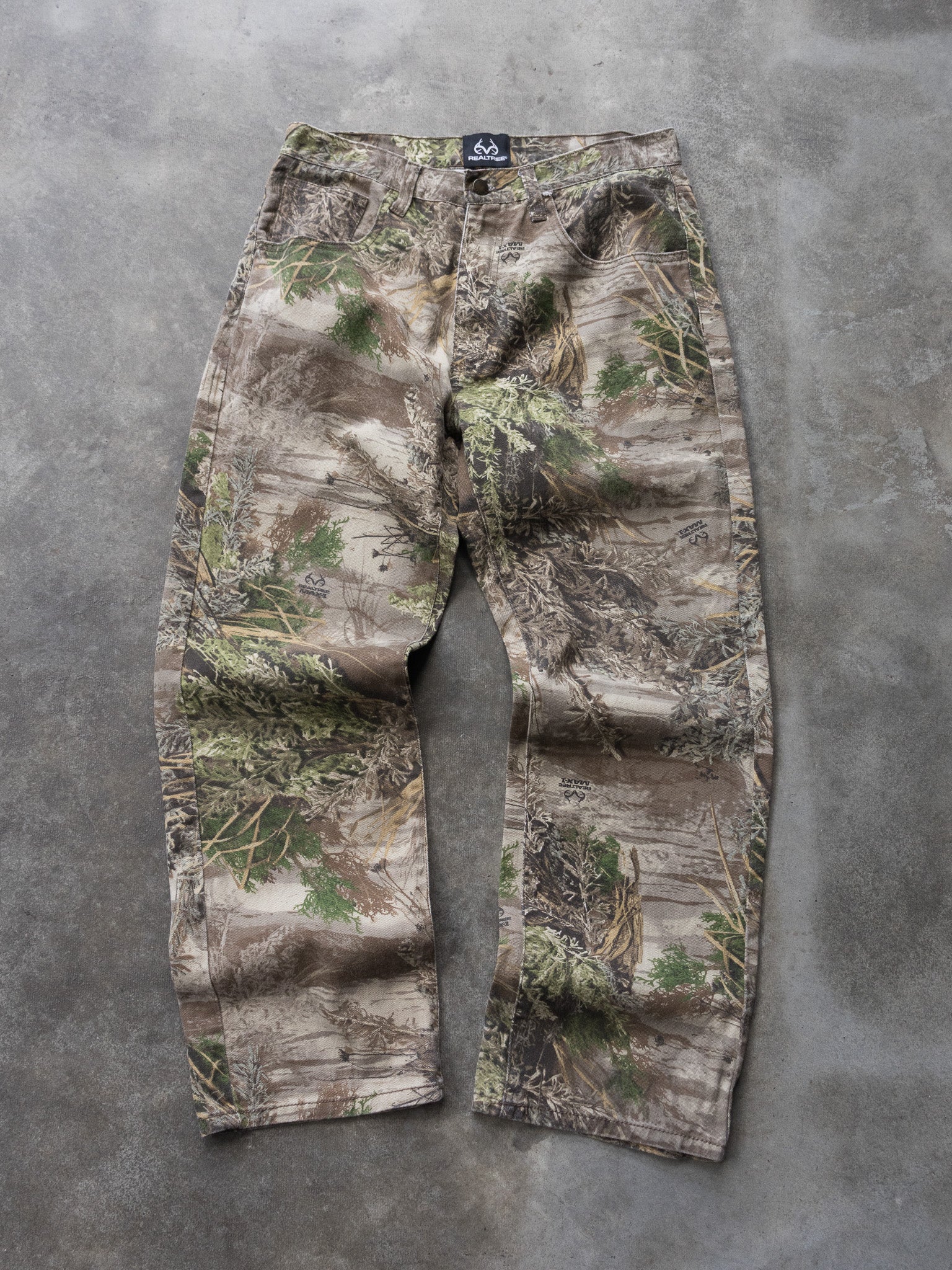 Vintage Realtree Camo Pants (W32)