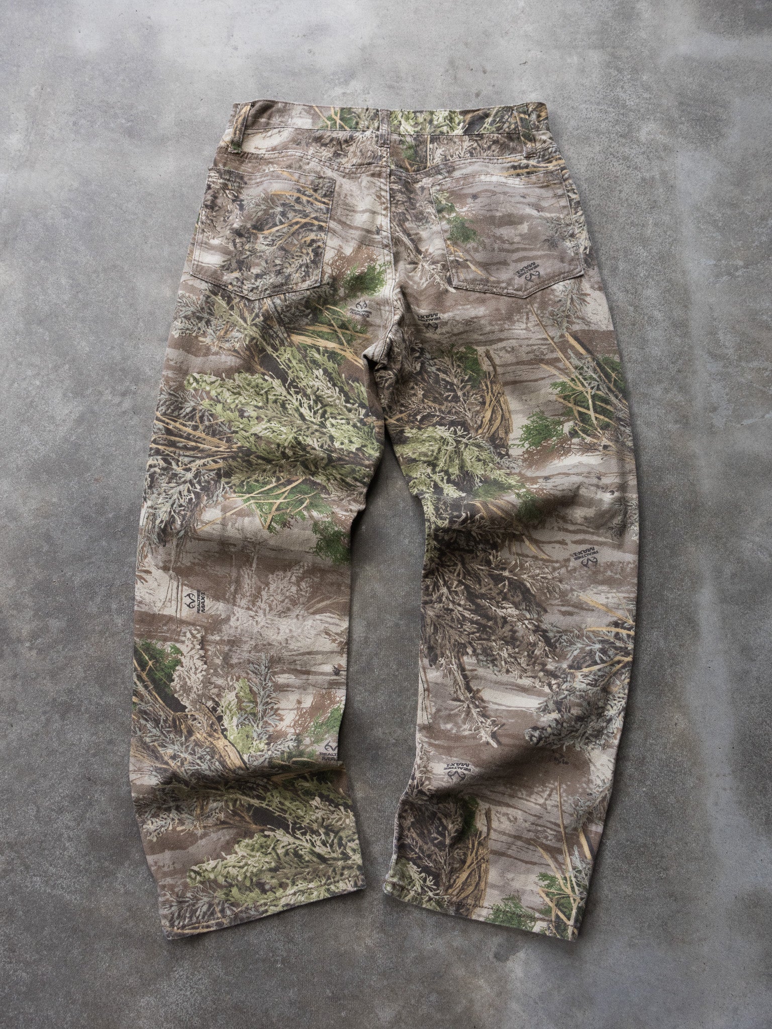 Vintage Realtree Camo Pants (W32)