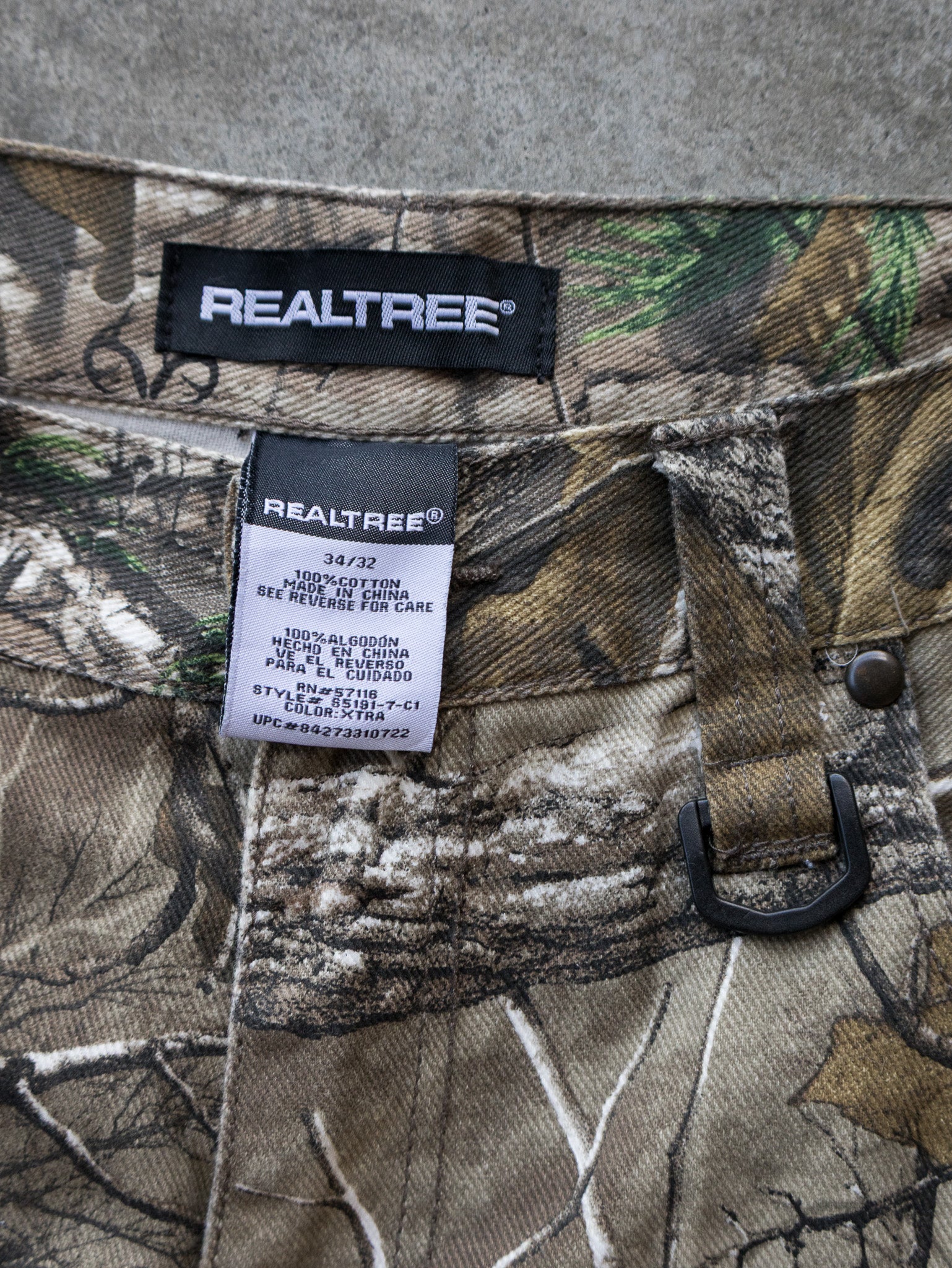 Vintage Realtree Camo Pants (W34)