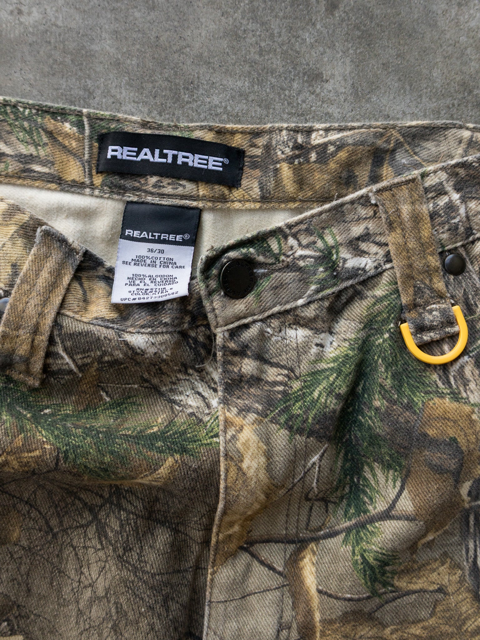 Vintage Realtree Camo Pants (W36)