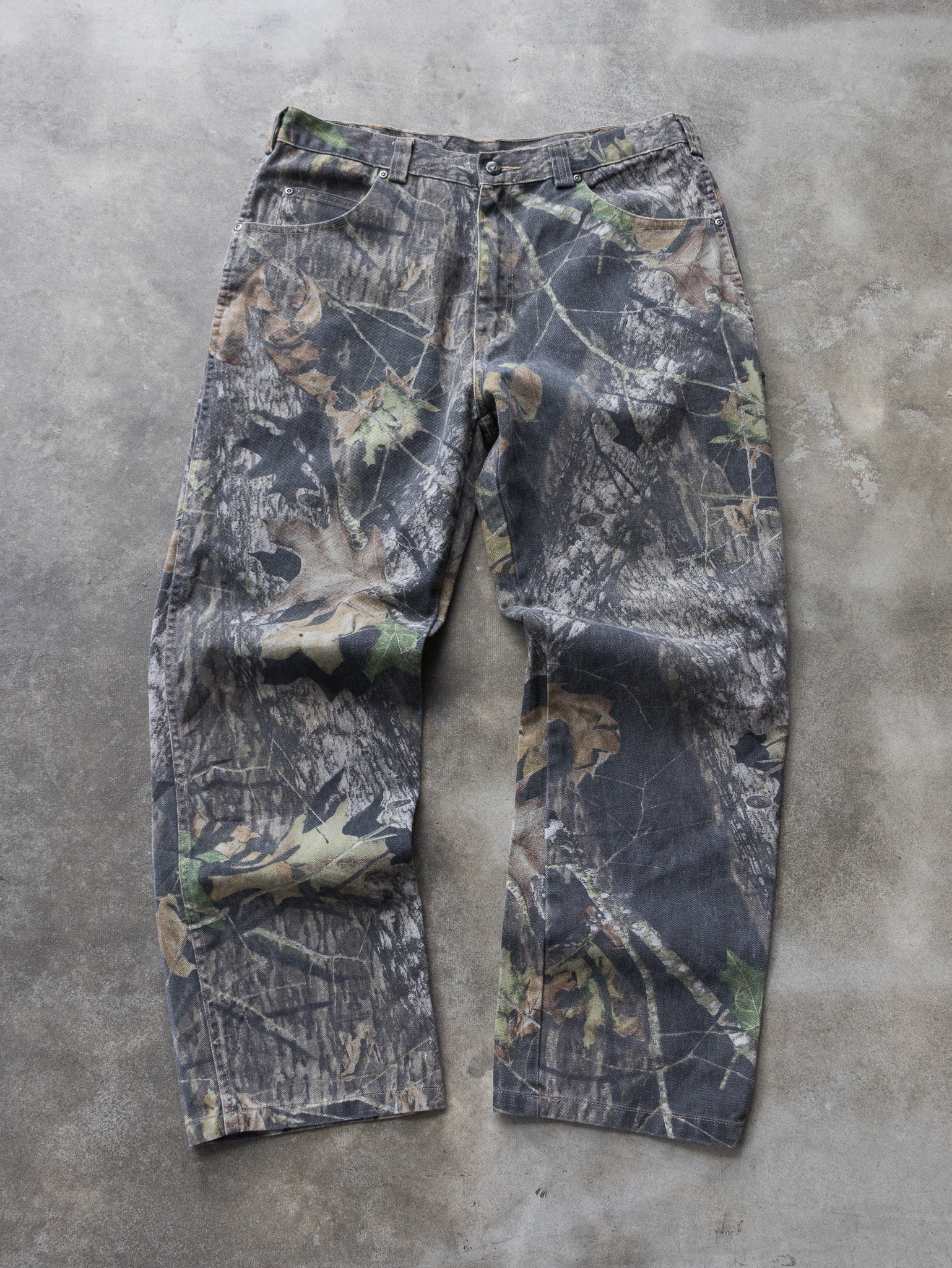 Vintage Camo FieldStaff Carpenter Pants (W36)